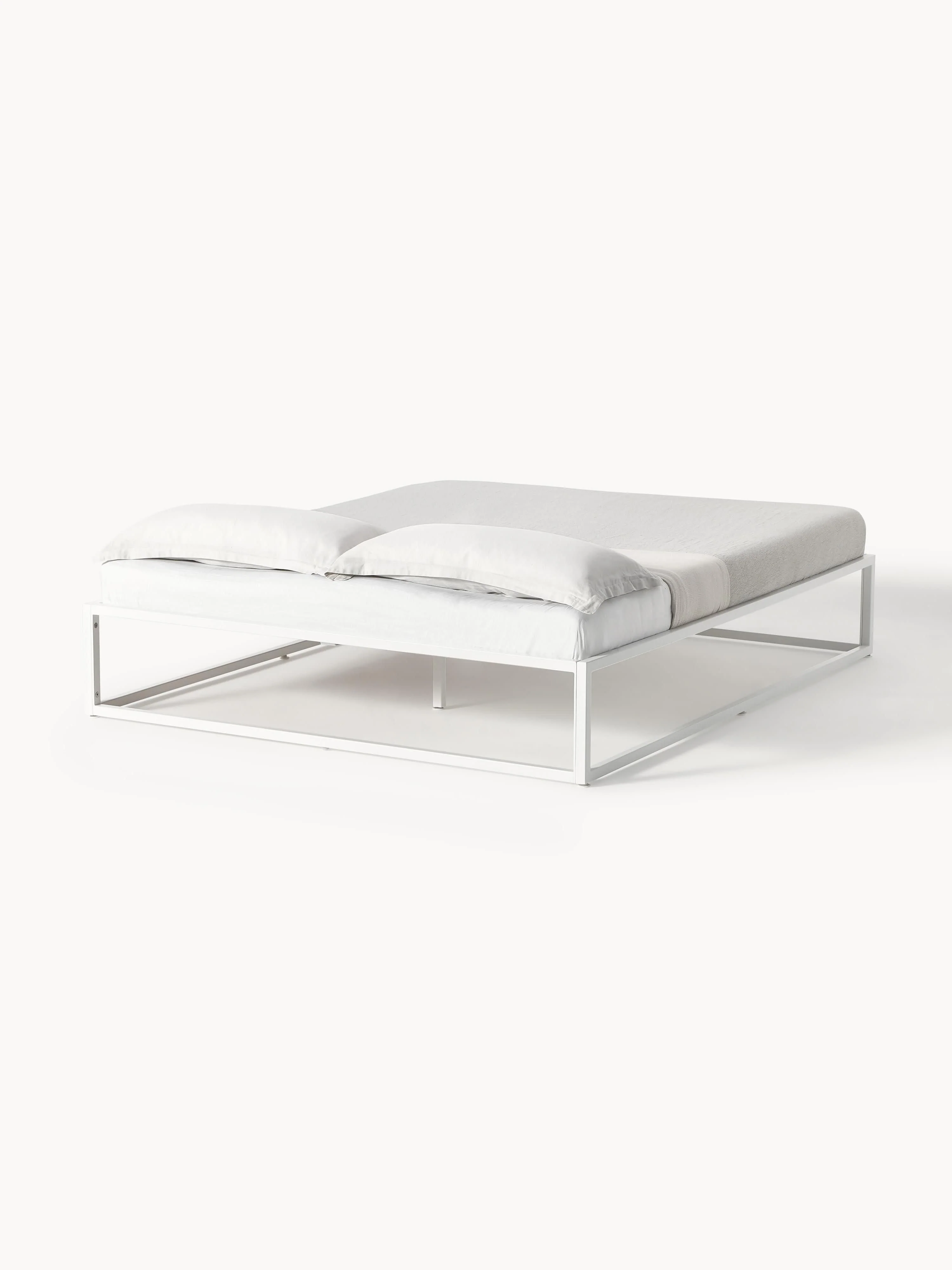 Metalen bed Neptun