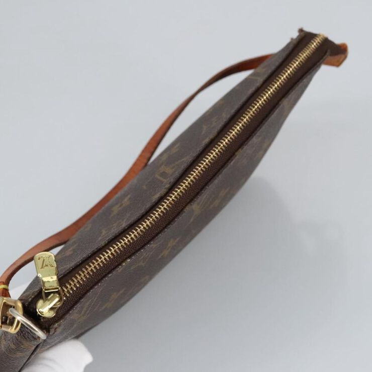 Louis Vuitton Vintage Louis Vuitton Pochette Accessoires Brown