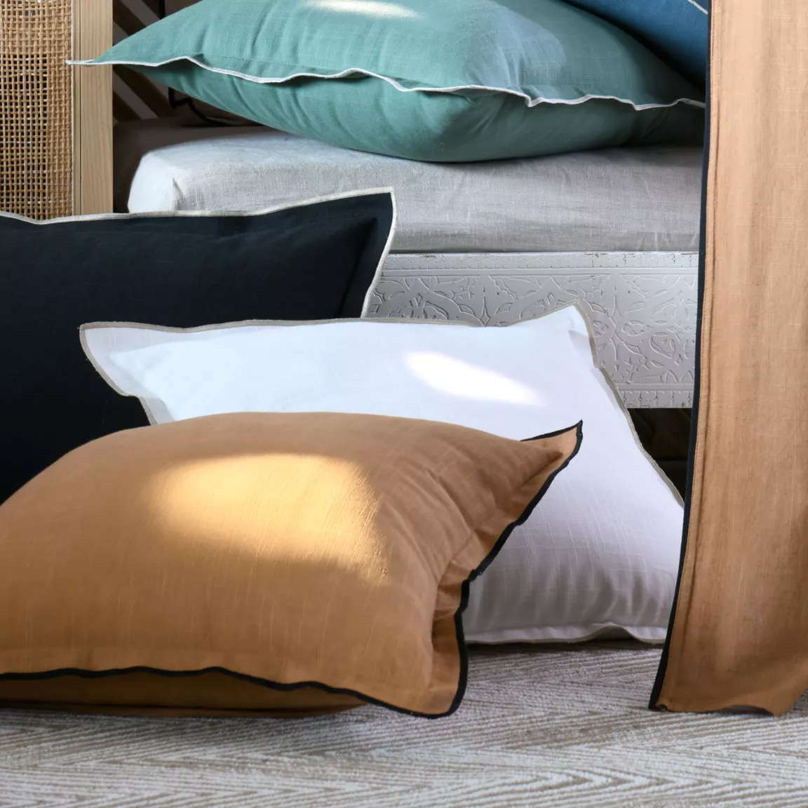 Coussin rectangulaire coton (40 x 60 cm) Helios Camel