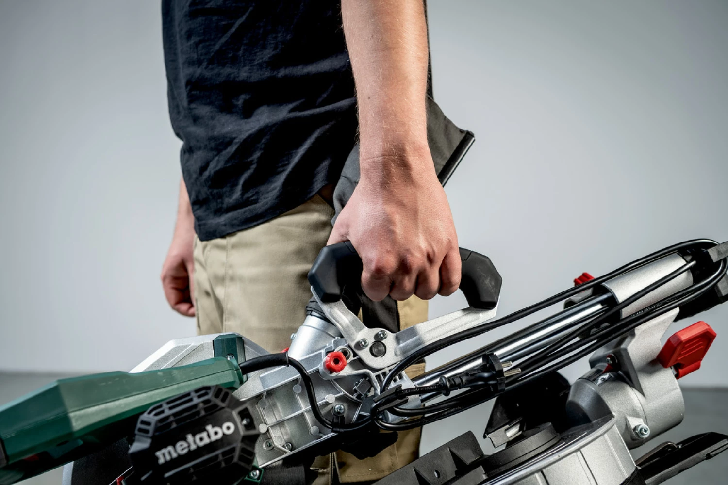 Metabo KGS 305 M Afkortzaag - 2000W - 305 x 30mm - Quick hendel