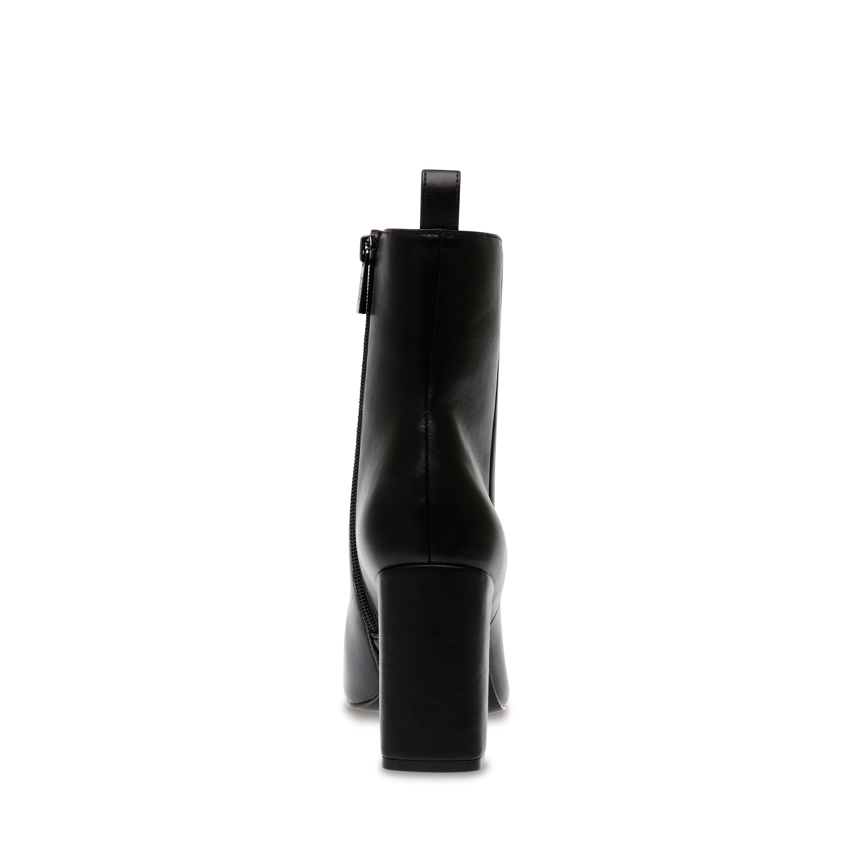 Steve Madden Adelisa Boots