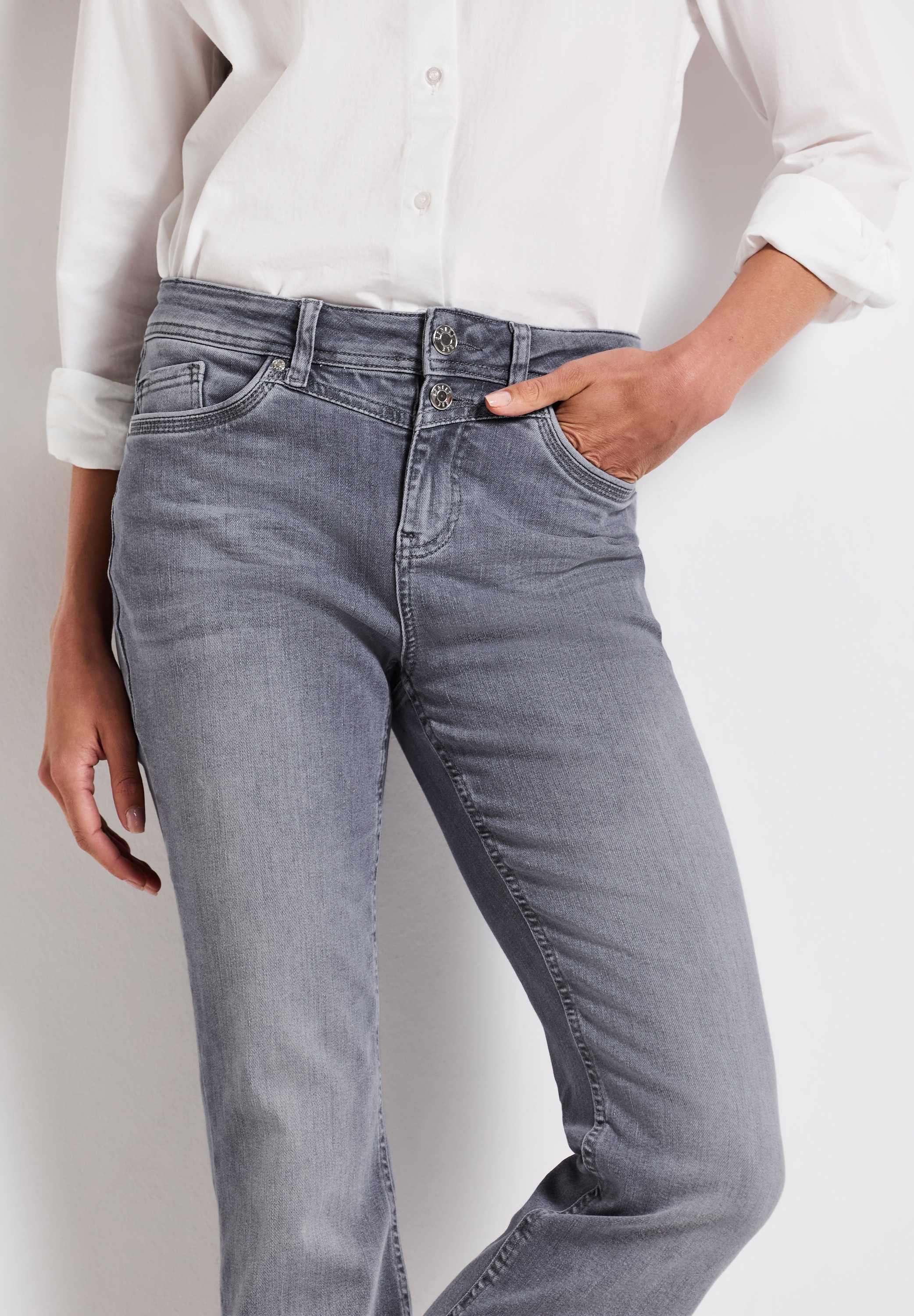 STREET ONE Bootcut-Jeans , im 5-Pocket-Style