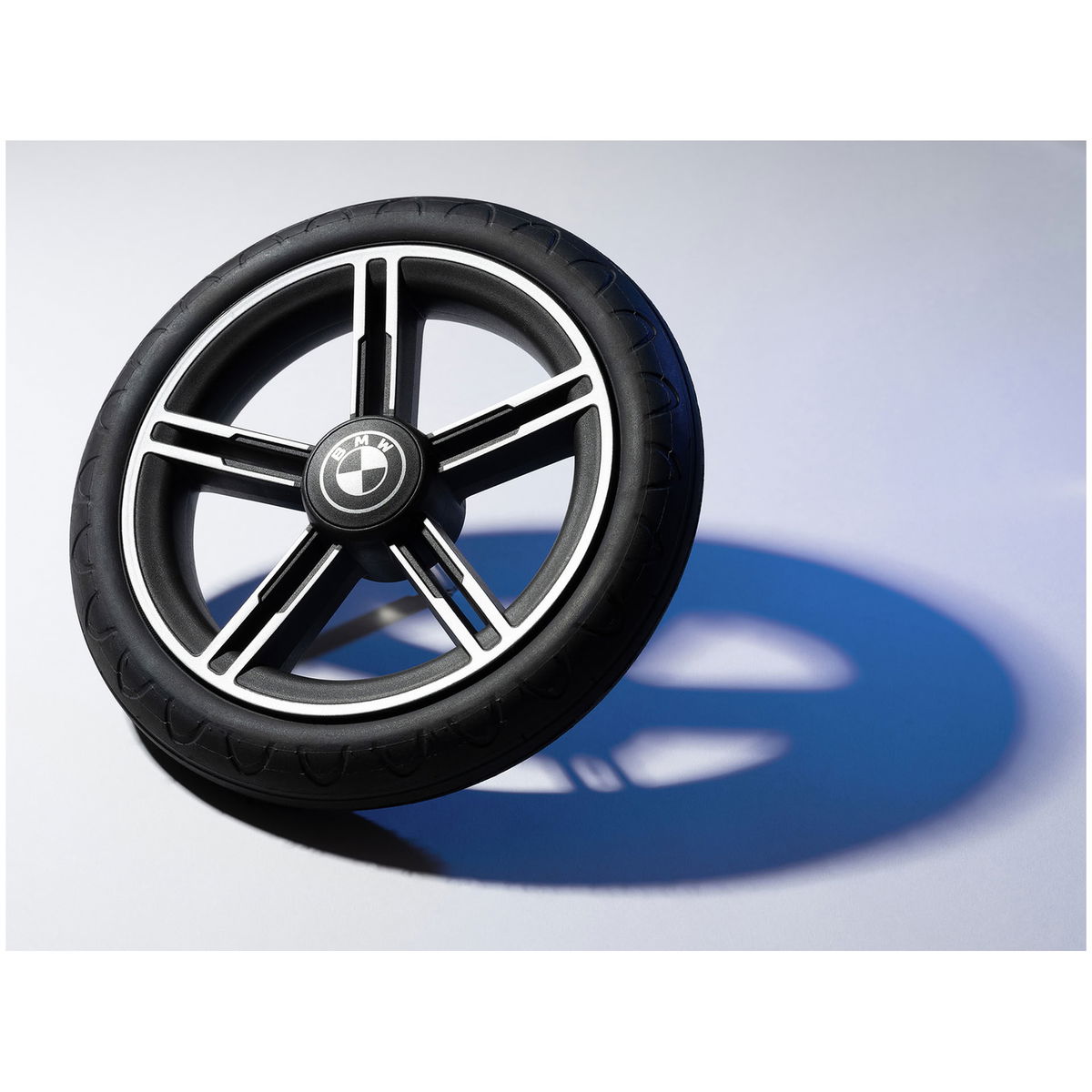 nunanuna   triv next BMW mit pipa next 3in1 Set