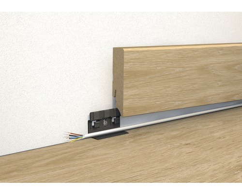 SKANDOR plintklem CH23 incl. schroeven en pluggen, verpakking van 30 stuks.