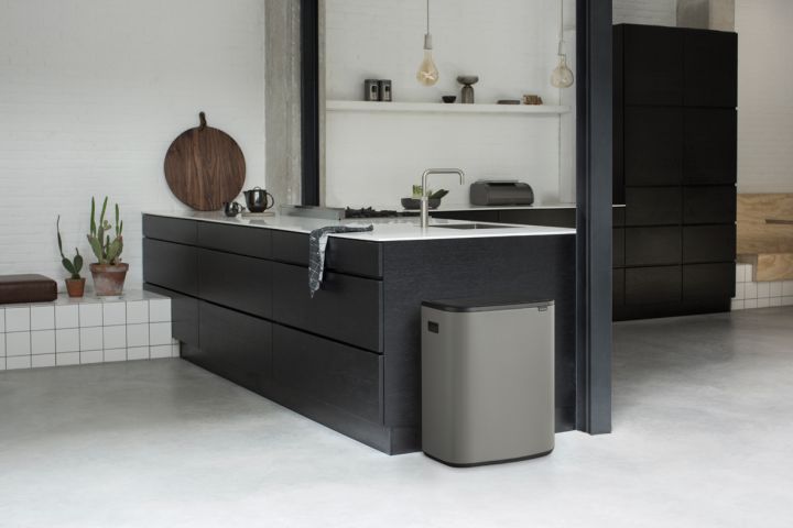 Bo Touch Bin 60 liter - Mineral Concrete Grey