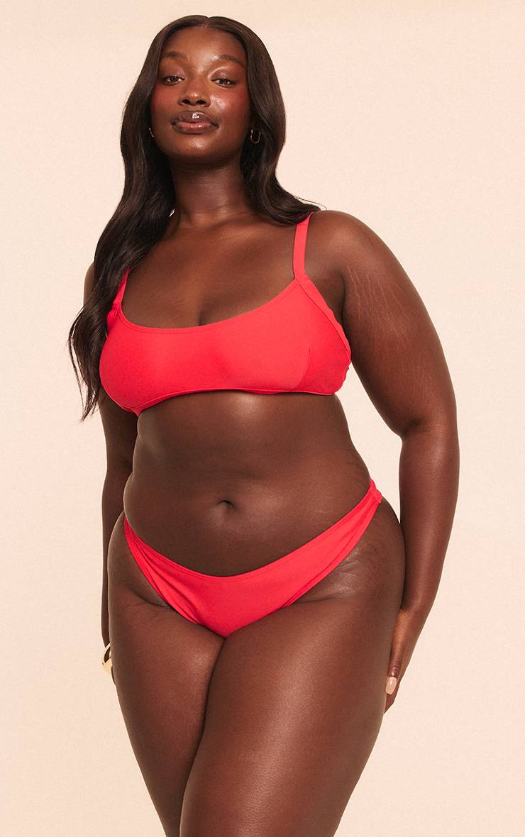 Rouge Haut De Bikini À Encolure Arrondie Grande Taille