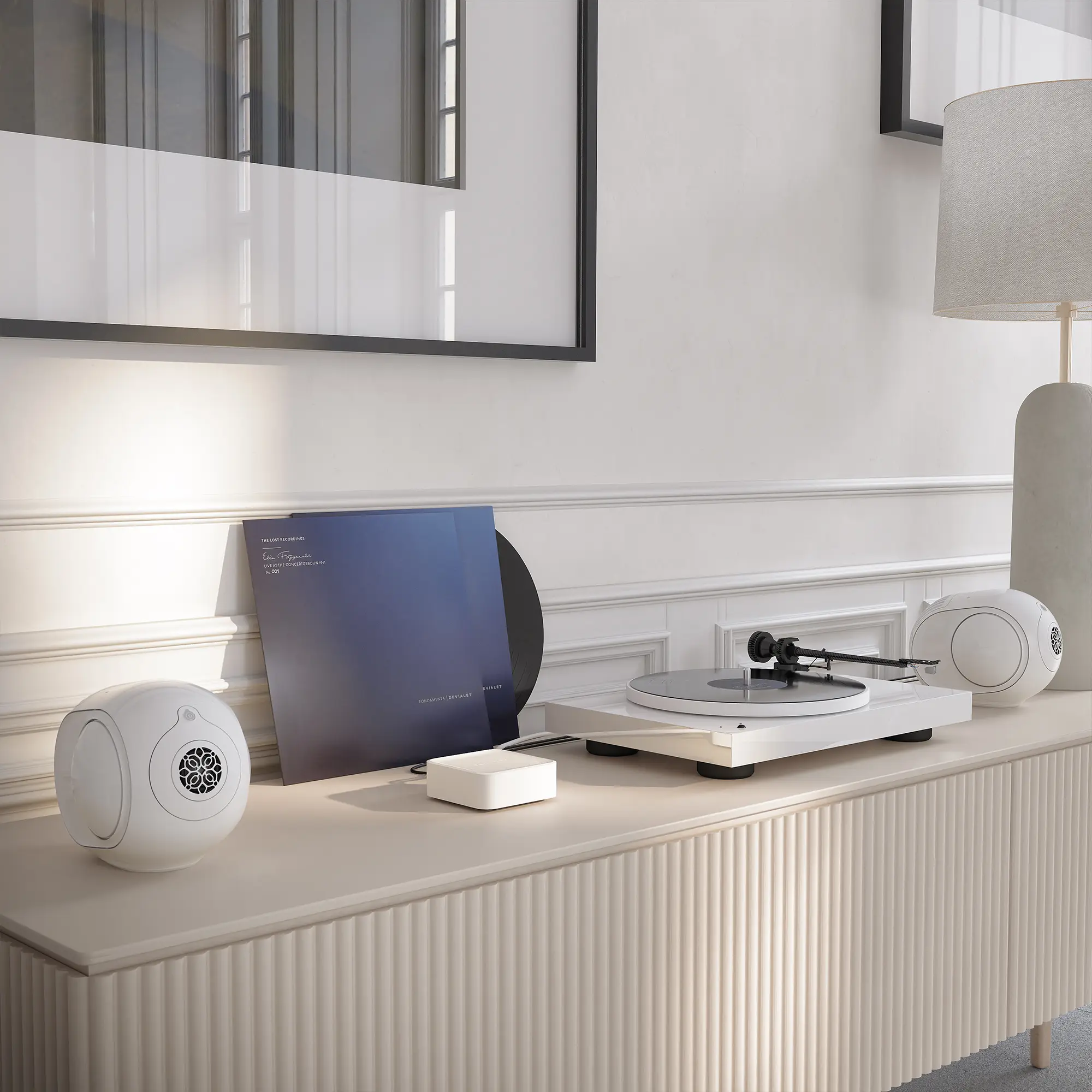 Phantom II 95 dB - Stereo - Iconic White
