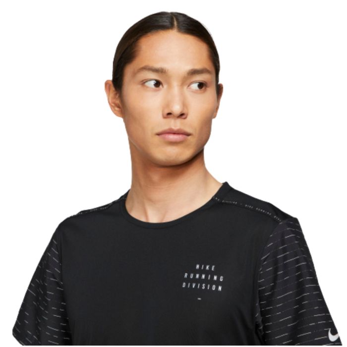 Nike Herre T-shirts Dri-Fit Rise 365 Run Division Tee