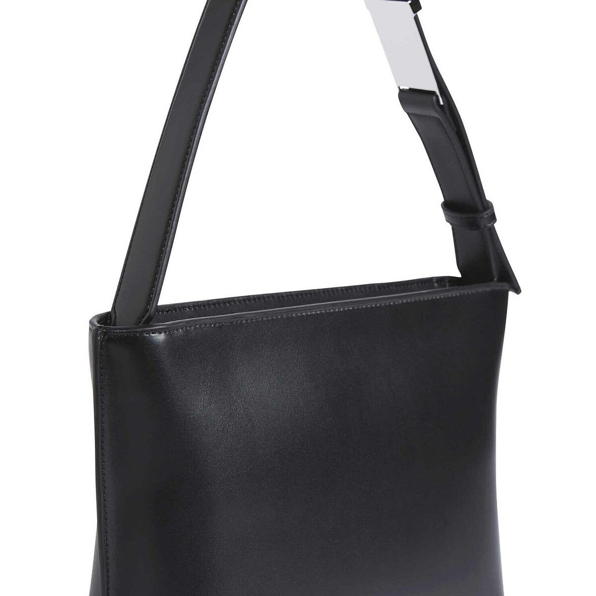 CALVIN KLEIN<br>Bolsa com alça ajustável