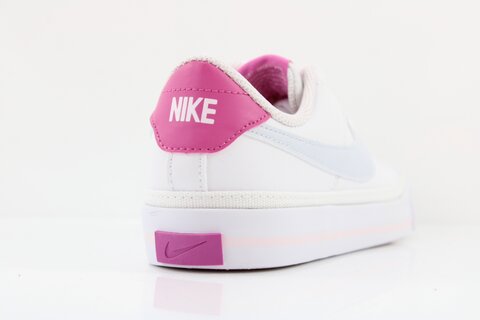 Nike Sneaker