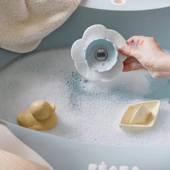 Thermomètre de bain Lotus   bleu vert        de               Béaba
