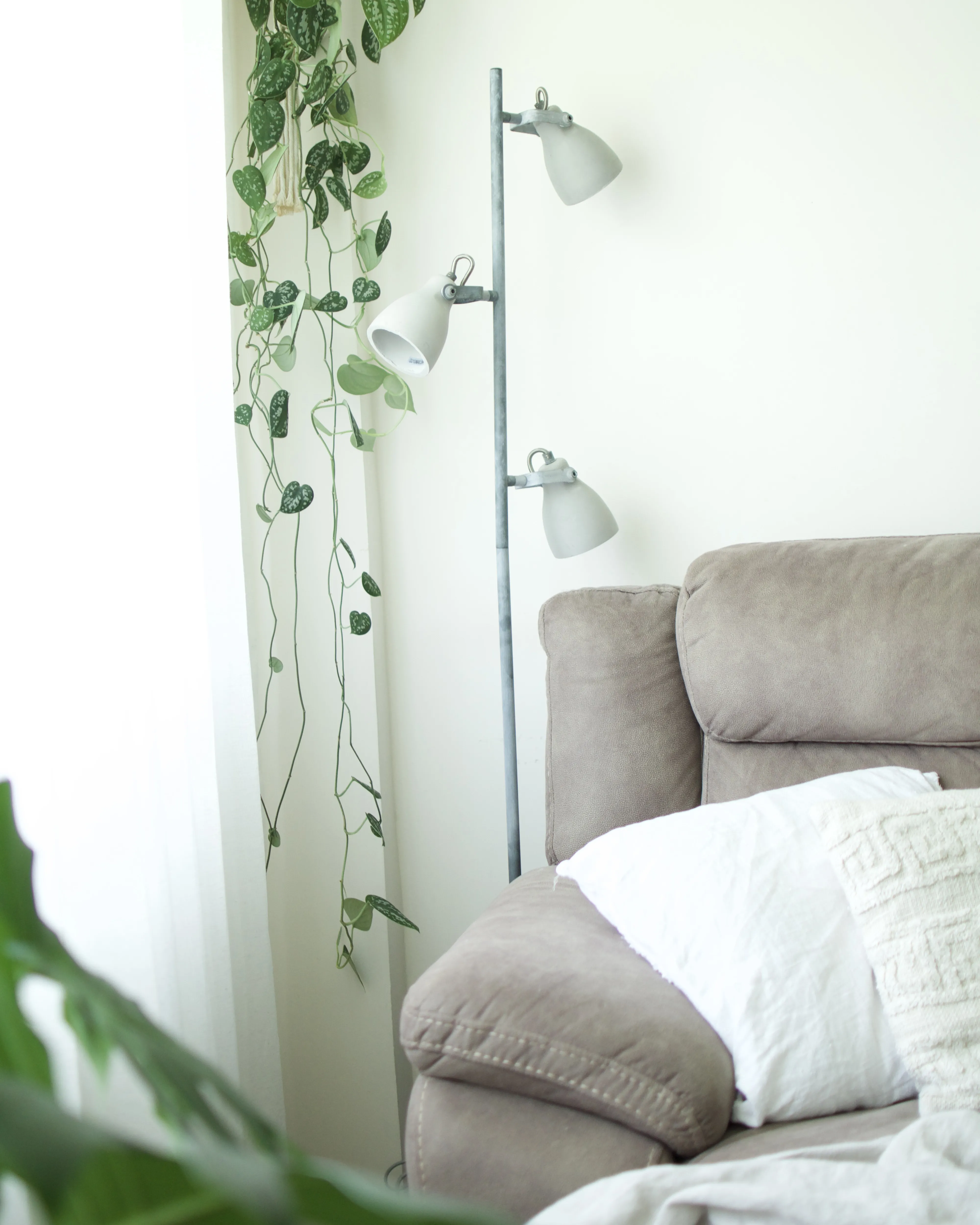 Staande lamp MISTAGO verstelbaar Beton Grijs