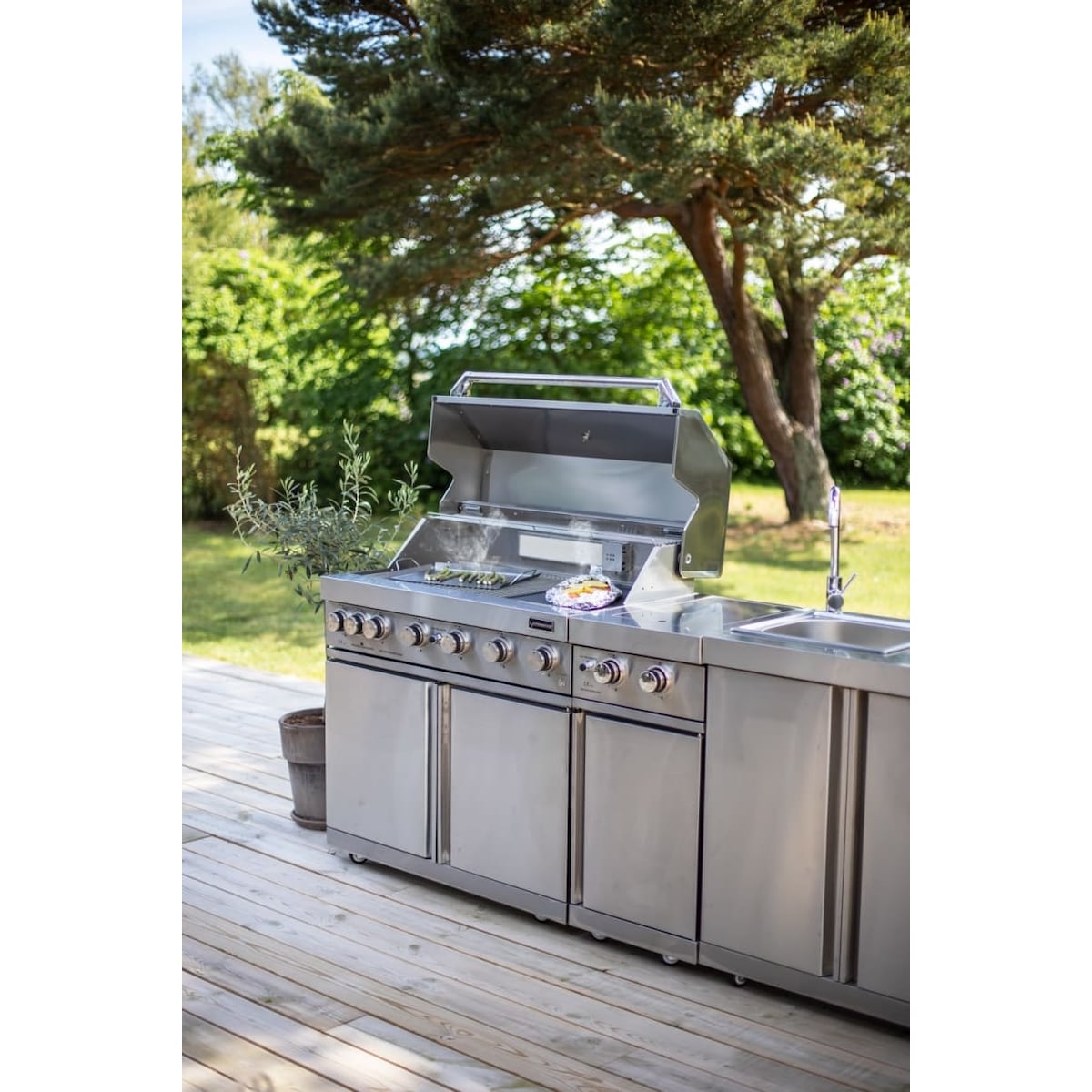 Myoutdoorkitchen - Frittstående gassgrill med 6 brennere og infravarme