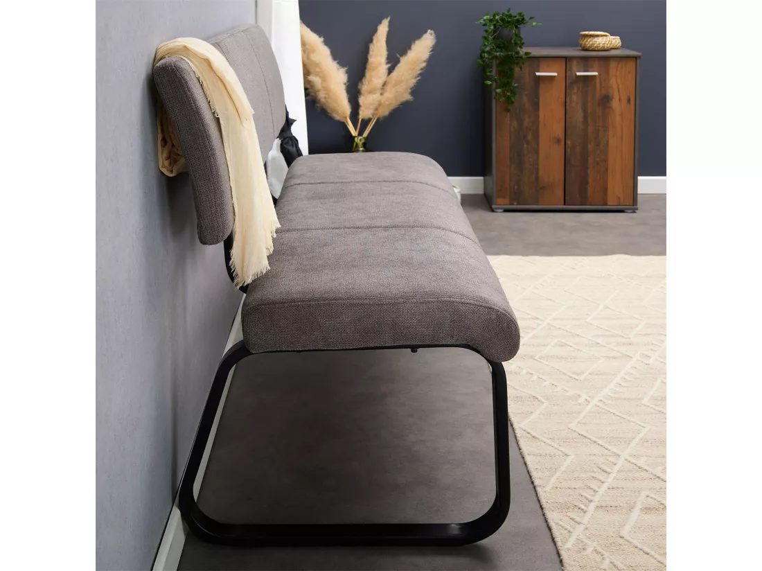 Banc design VILAS siège avec 3 places, banquettes avec dossier, revêtement en tissu gris foncé et piètement en métal noir