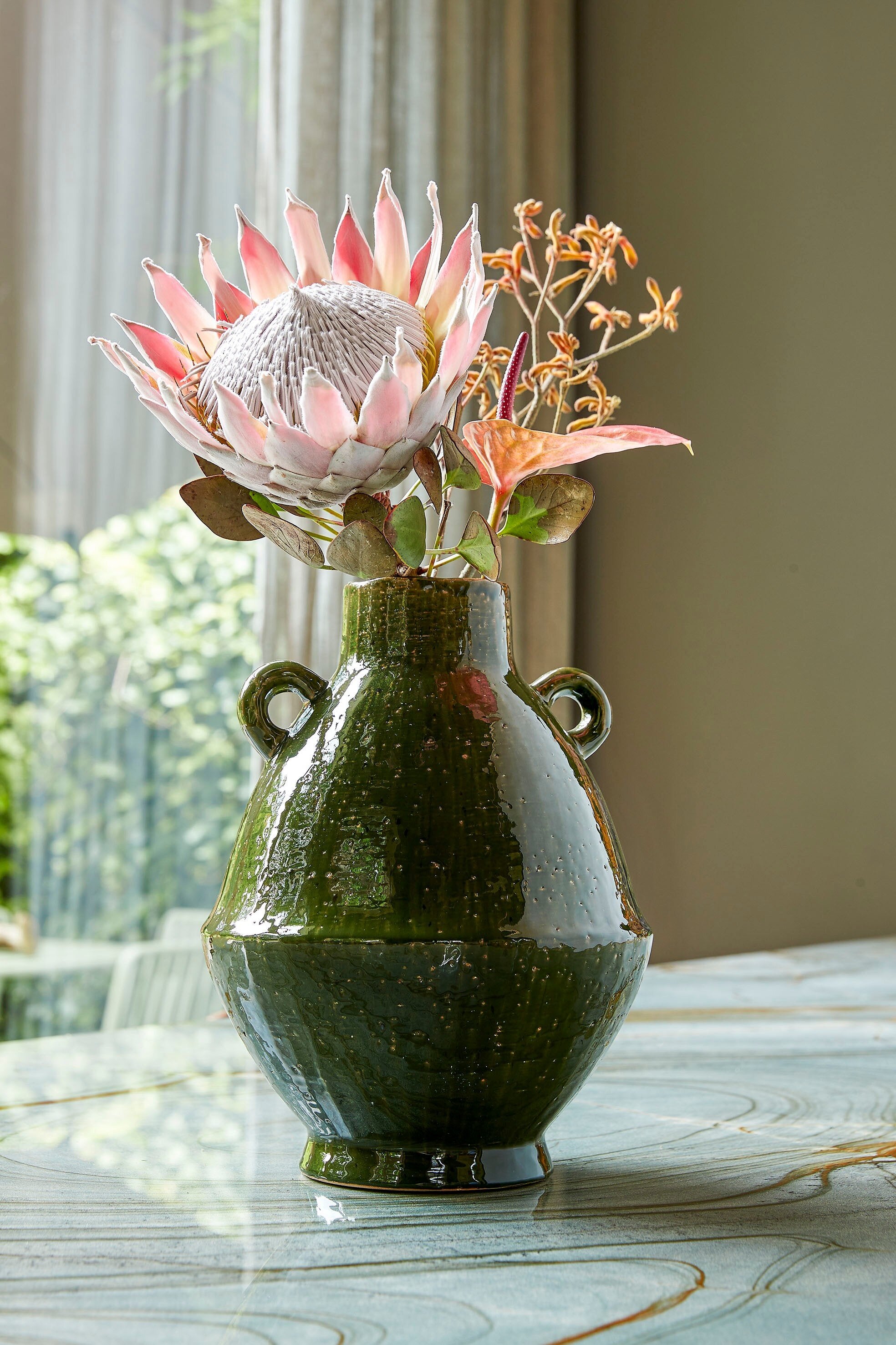 Mica Decorations Elena vaas groen - h34xd26cm