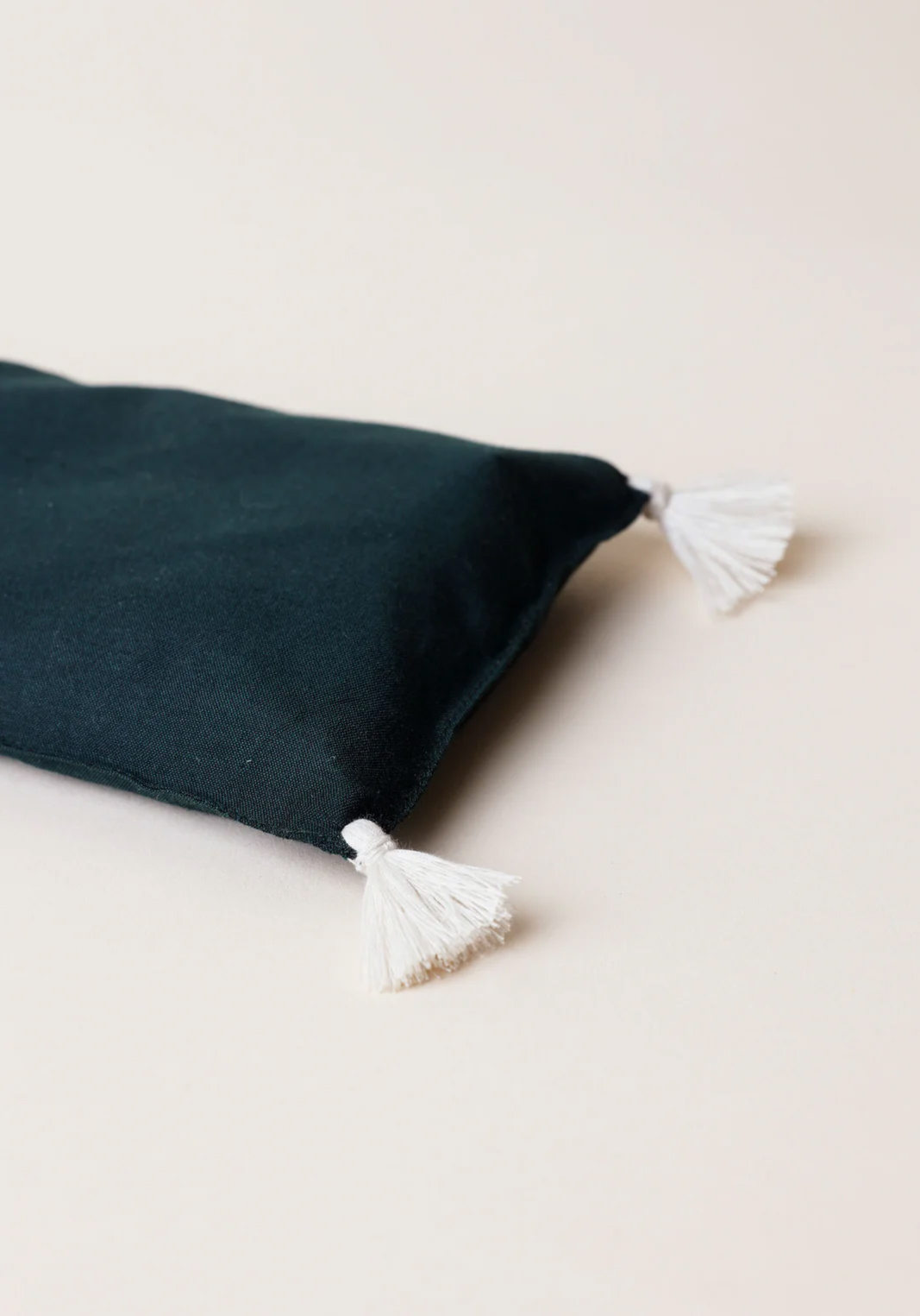 YOOMEE Augenkissen Eye Pillow Raha Tassels Emerald