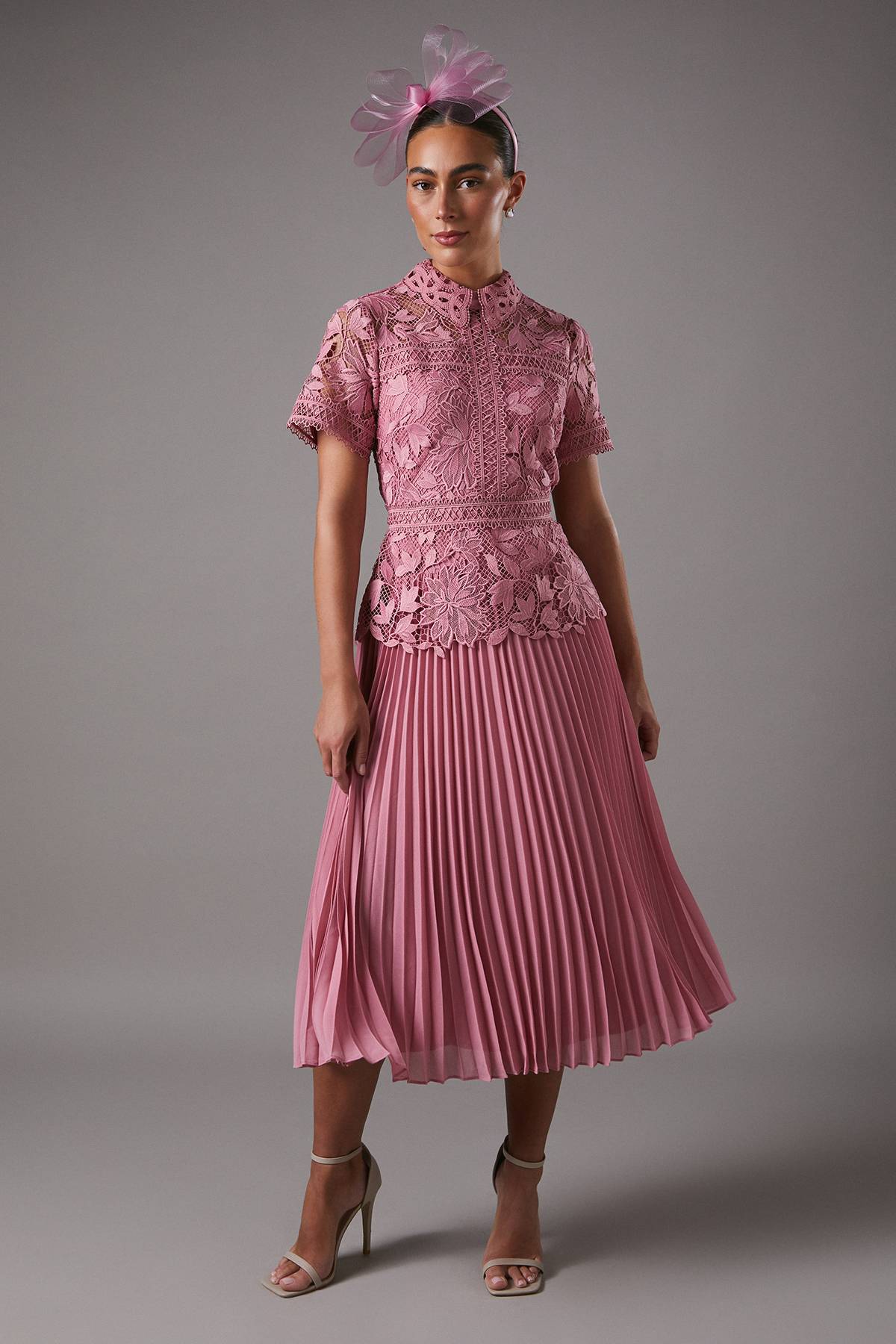 Coast Robe Plissée à Haut en Dentelle