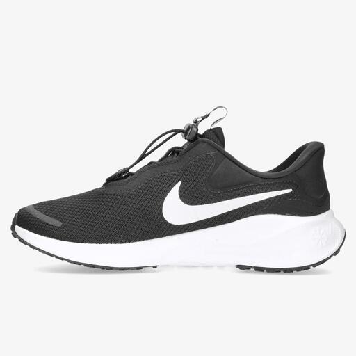 Nike Revolution 7 Flyease
