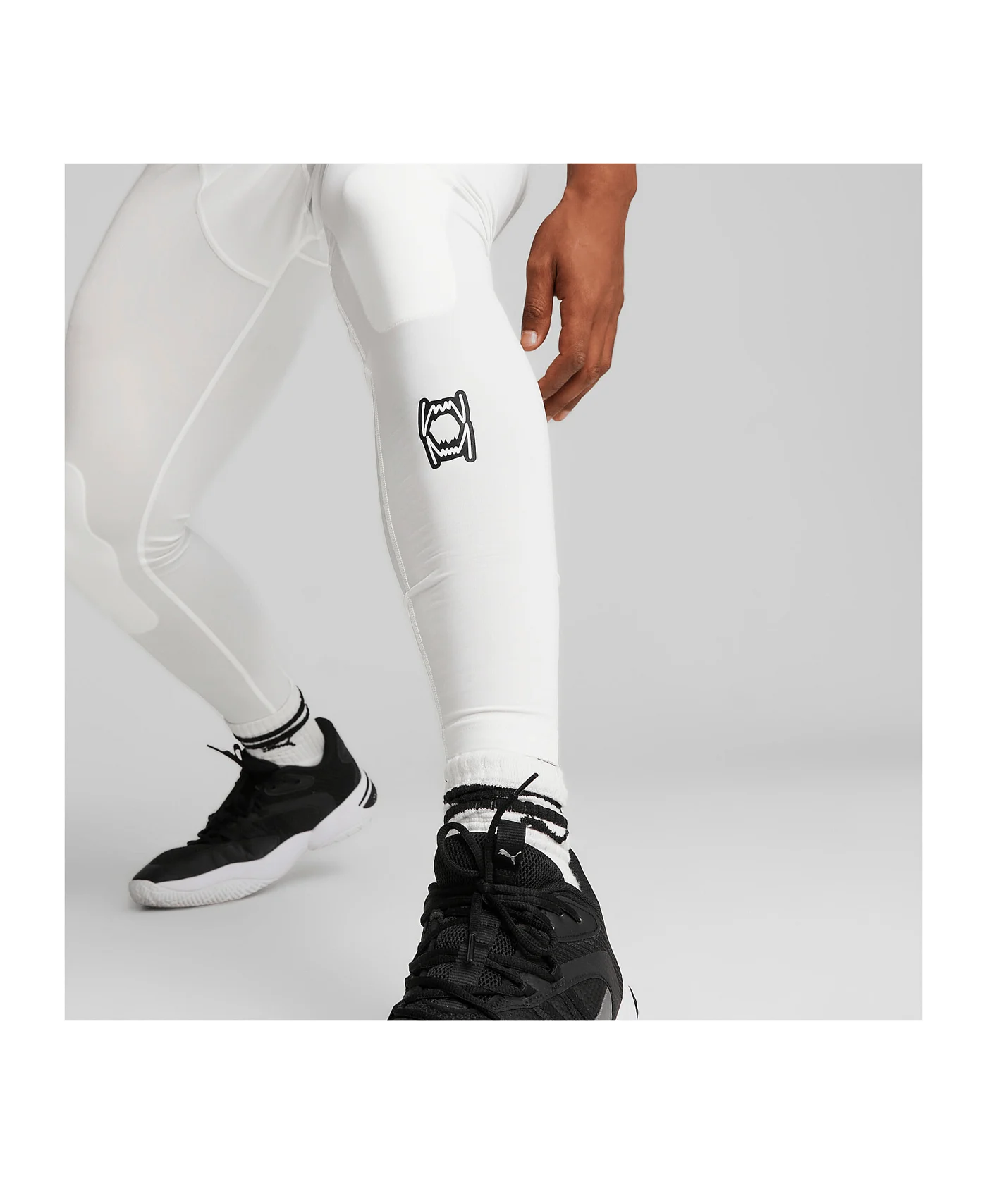 PUMA Hoops Team Full Tight Weiss F02