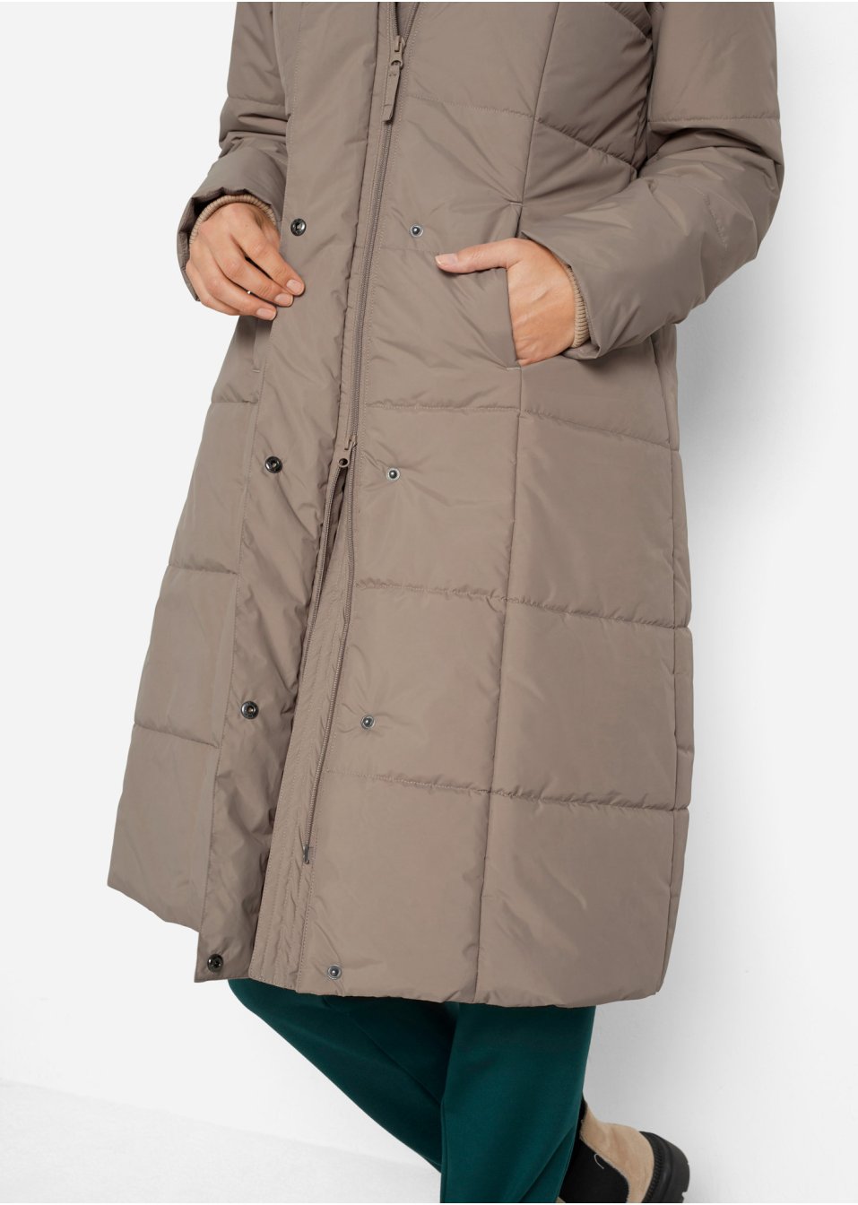 Manteau matelassé avec capuche amovible
