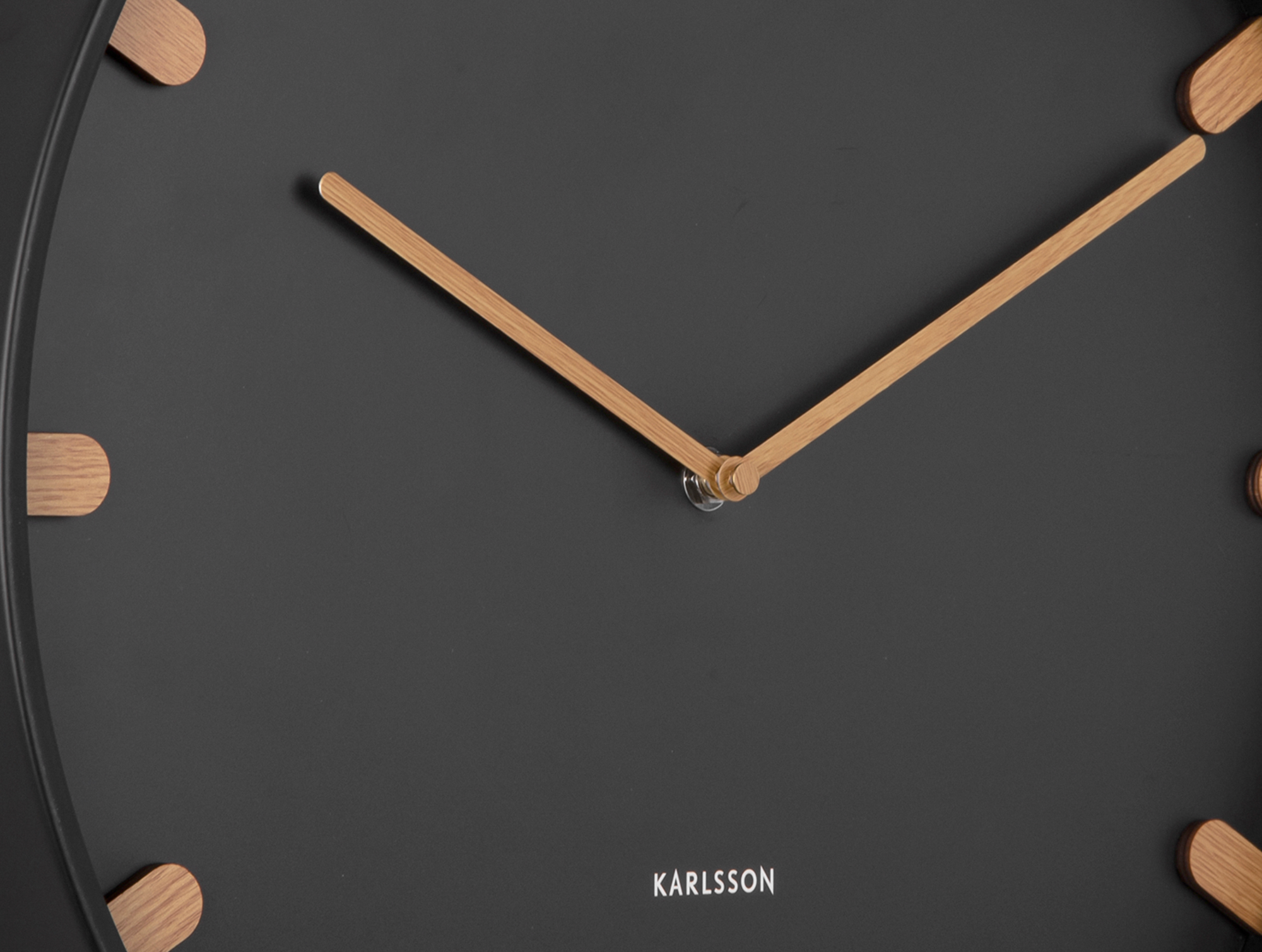 Wall clock Grace metal black