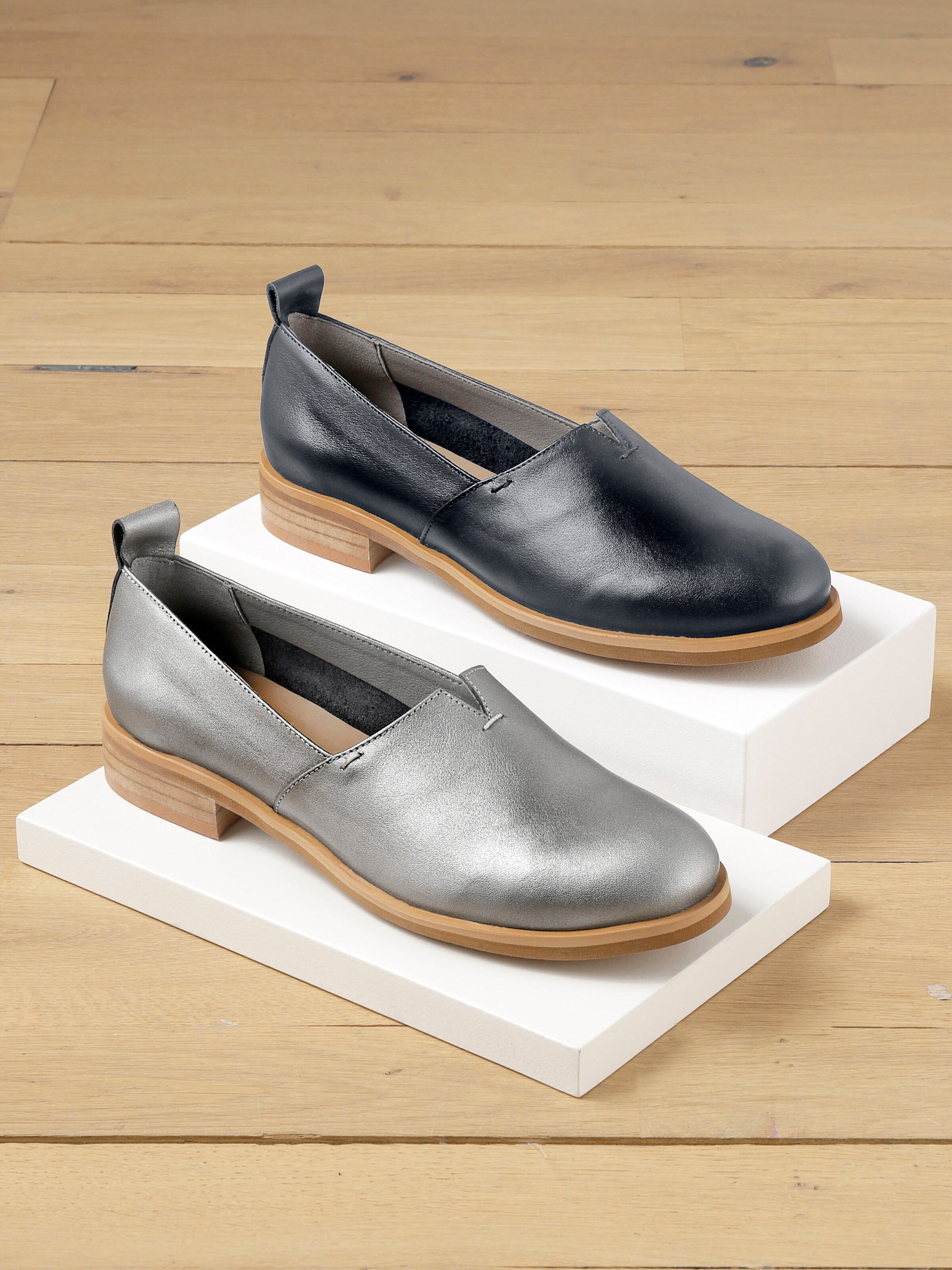 heine Slipper in marine-metallic