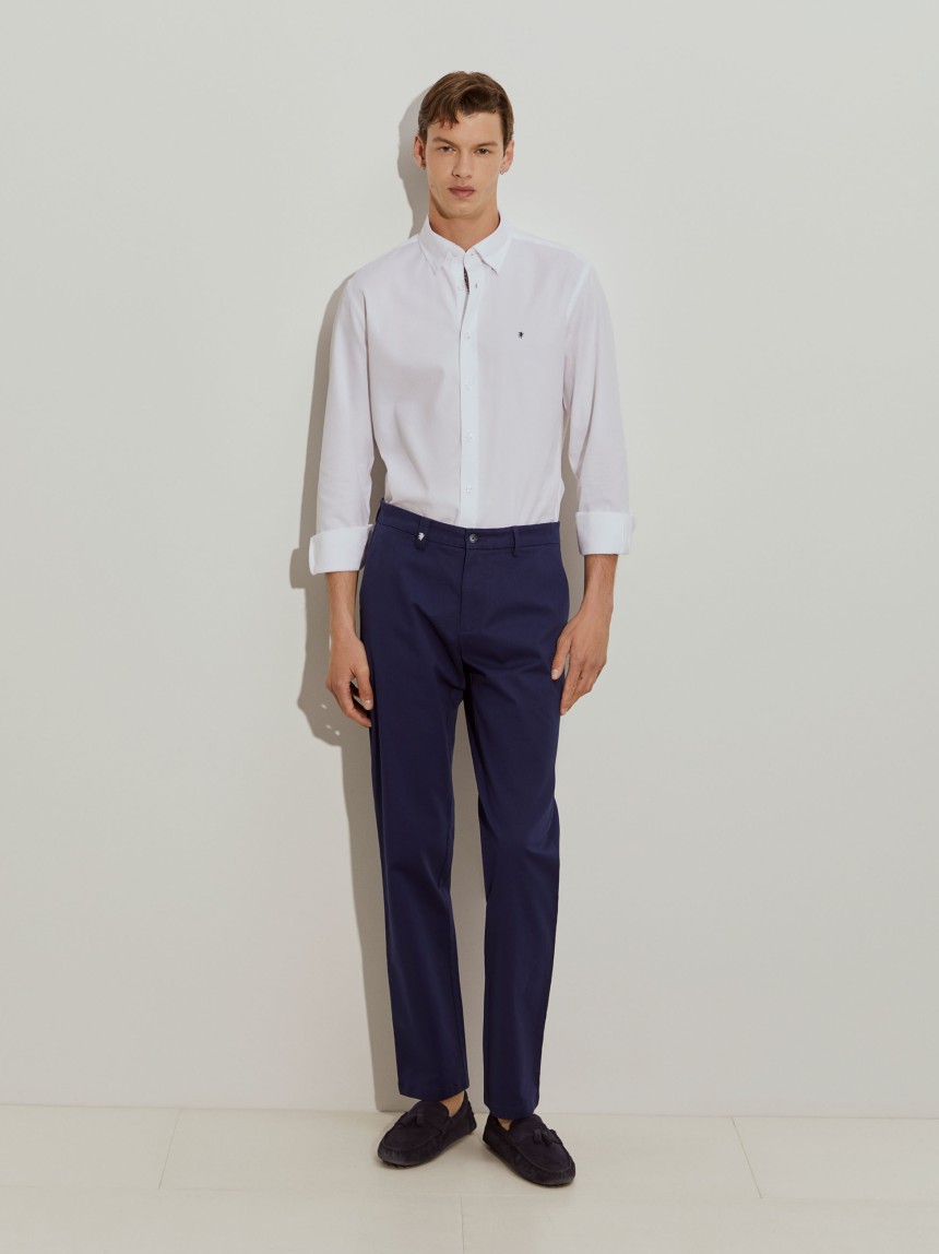 Calças chino vincadas regular fit
