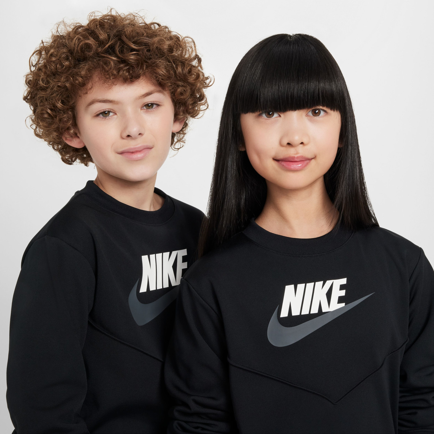Nike Sportswear Big Logo Crew Trainingspak Kids Zwart Wit Donkergrijs
