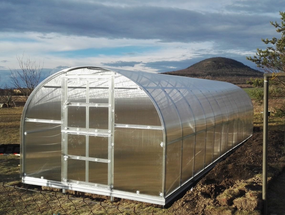 Gewächshaus KLASIKA 18 (3x6m) mit fundamenten und 6mm Polycarbonat