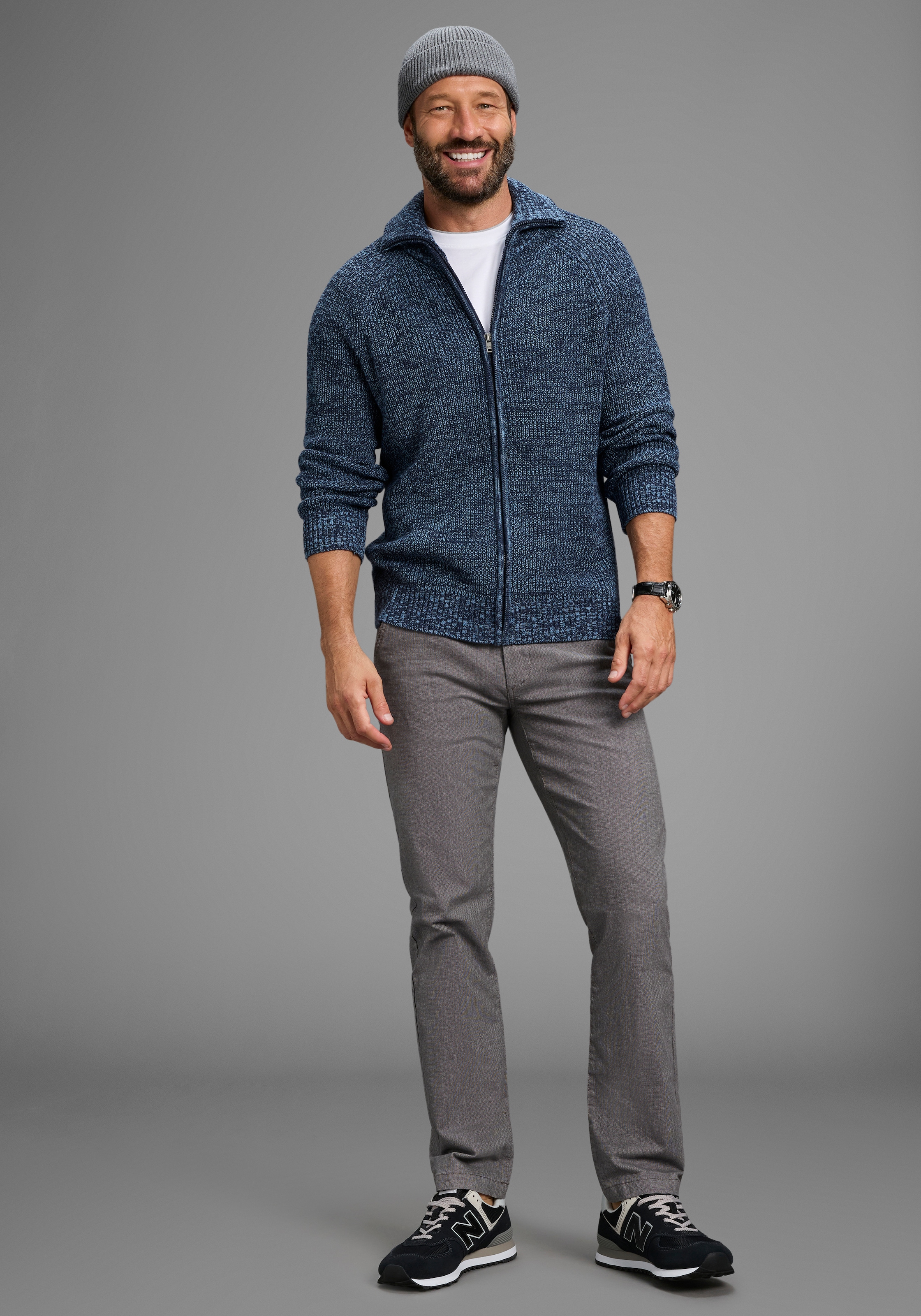Man's World Strickjacke »Neue Kollektion! Mit Stehkragen & Reissverschluss«, melierte Optik ,weicher Griff, Perfekt für die kältere Jahreszeit