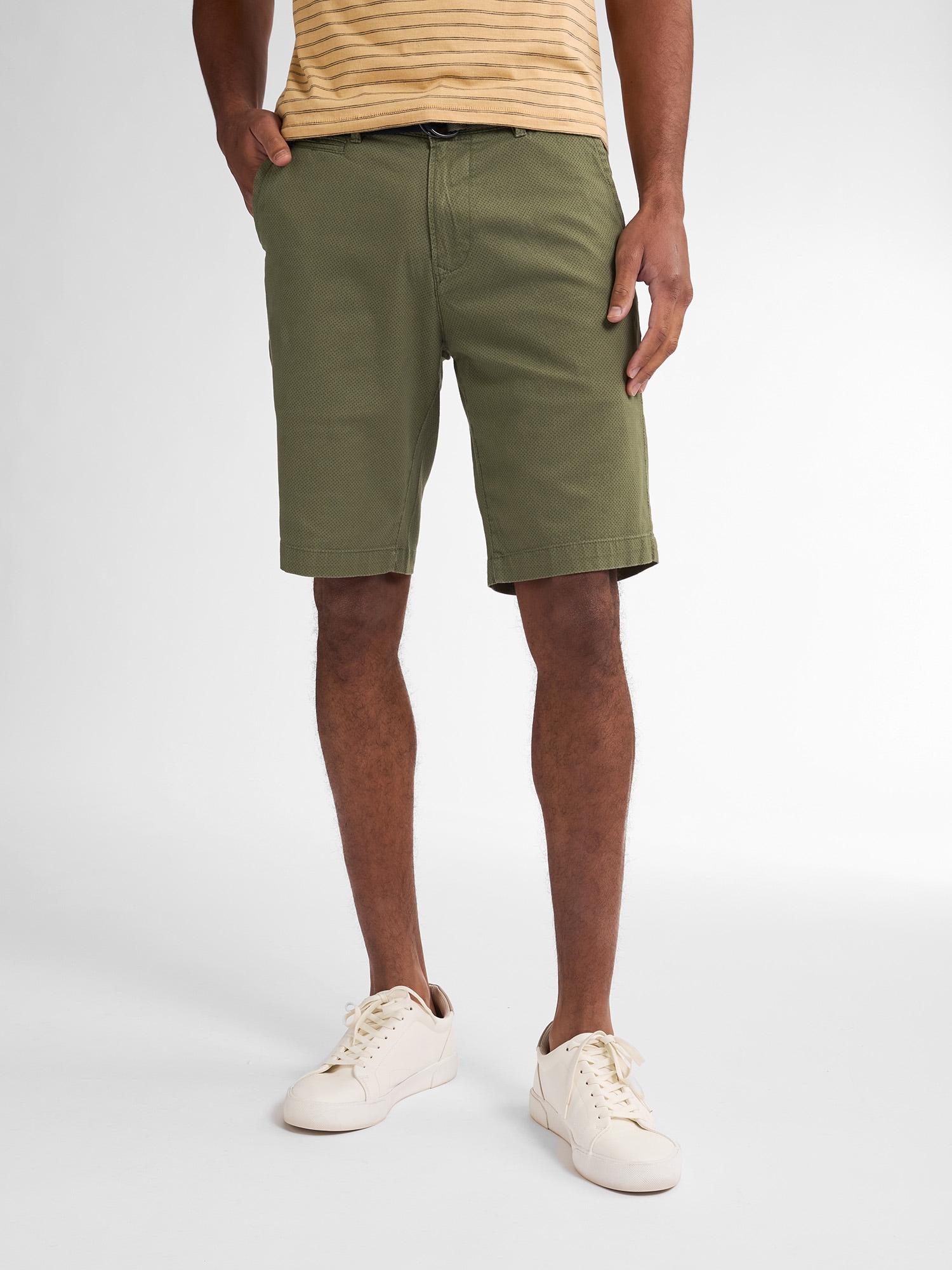 Petrol Industries Chinoshorts  Sommerhose mit Gürtel
