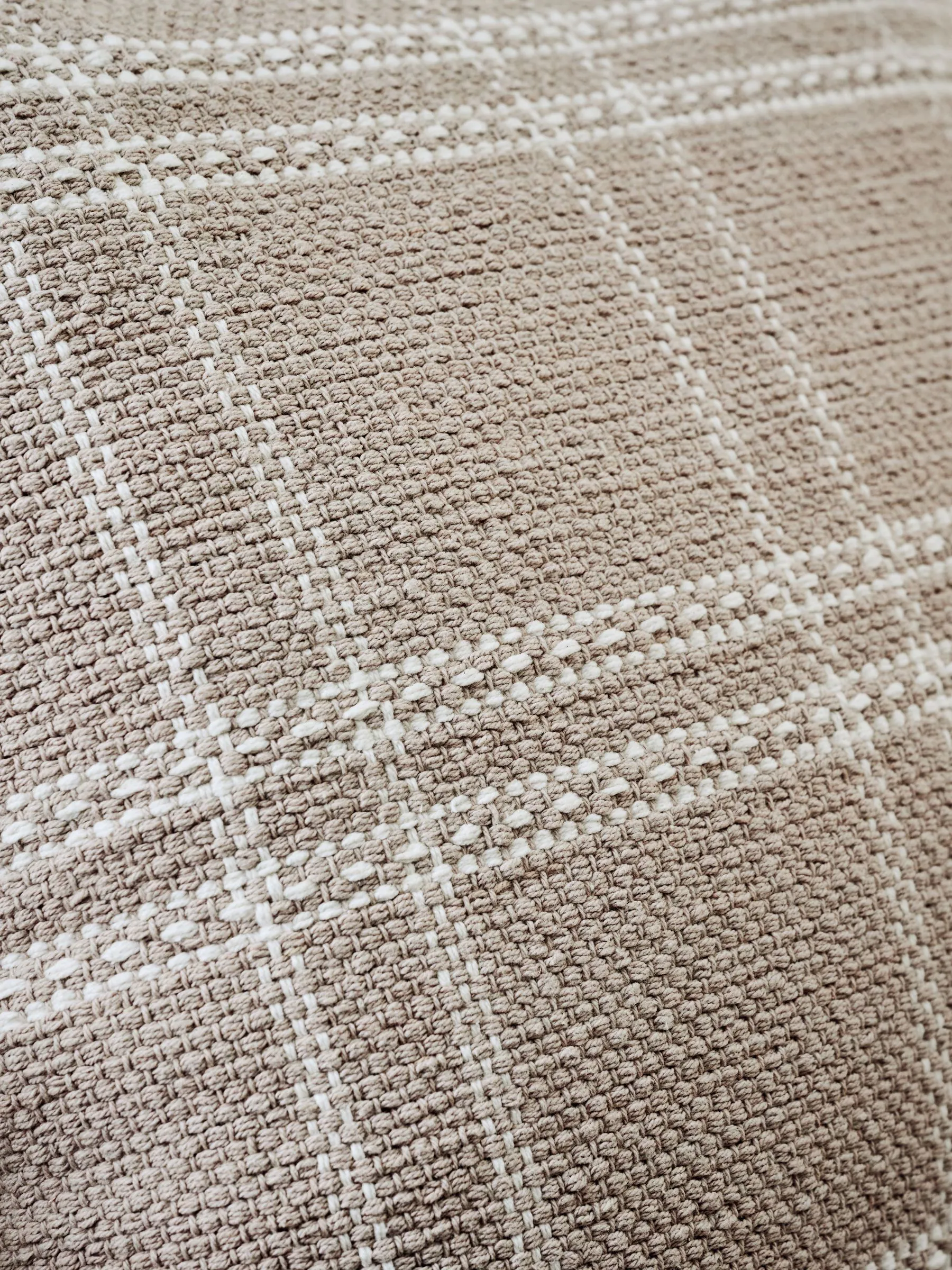Geruit kussen 50 x 50cm met ruit