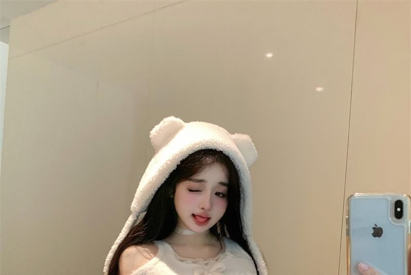 Metonymph - Lange mouwen, blote schouders, effen kersenhouten accenten, crop top met kantversiering / Mini-kokerrok met hoge taille en split / Bear Ear Trapper Hat