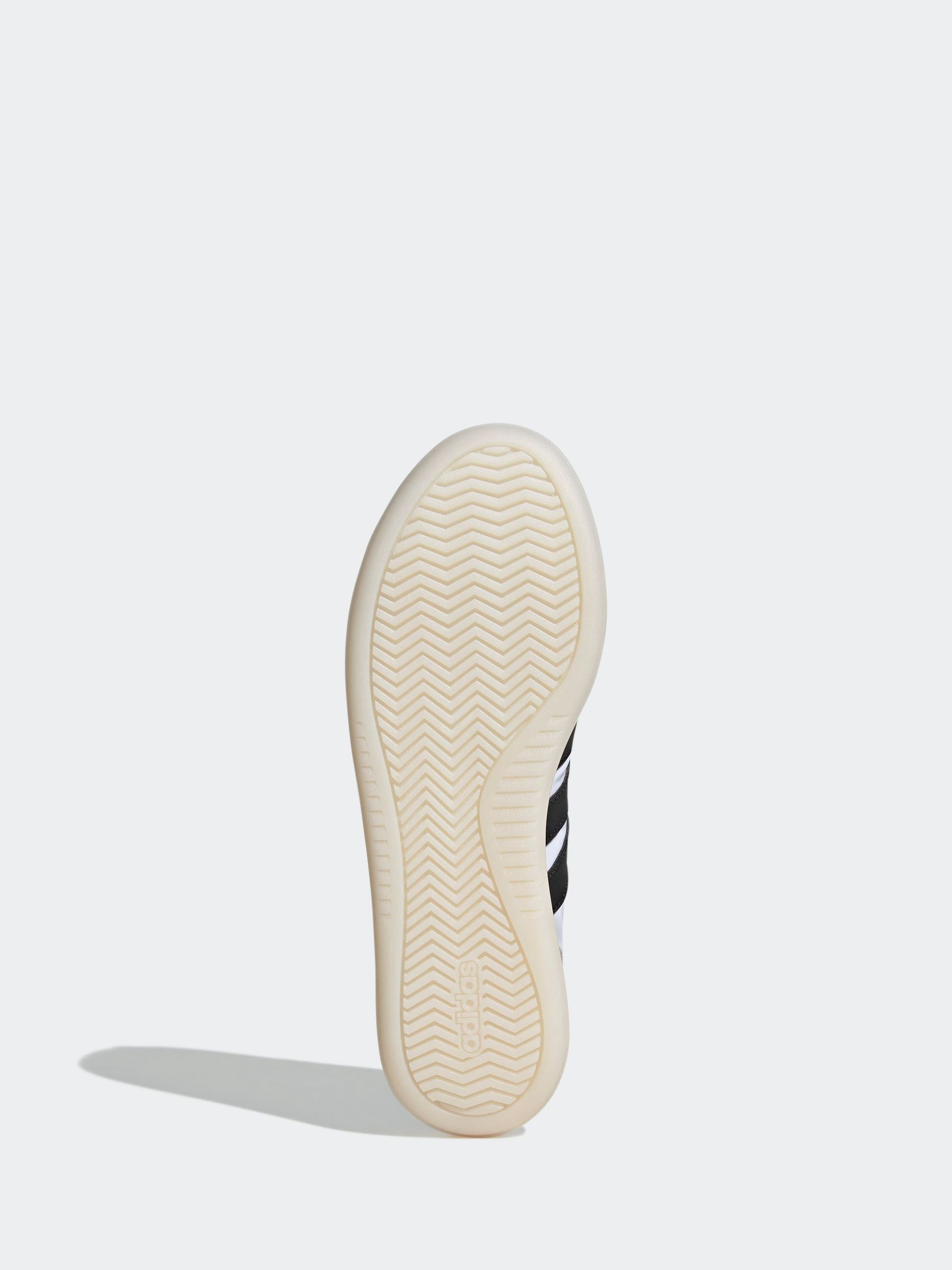 Wit - adidas Barreda Decode sneakers