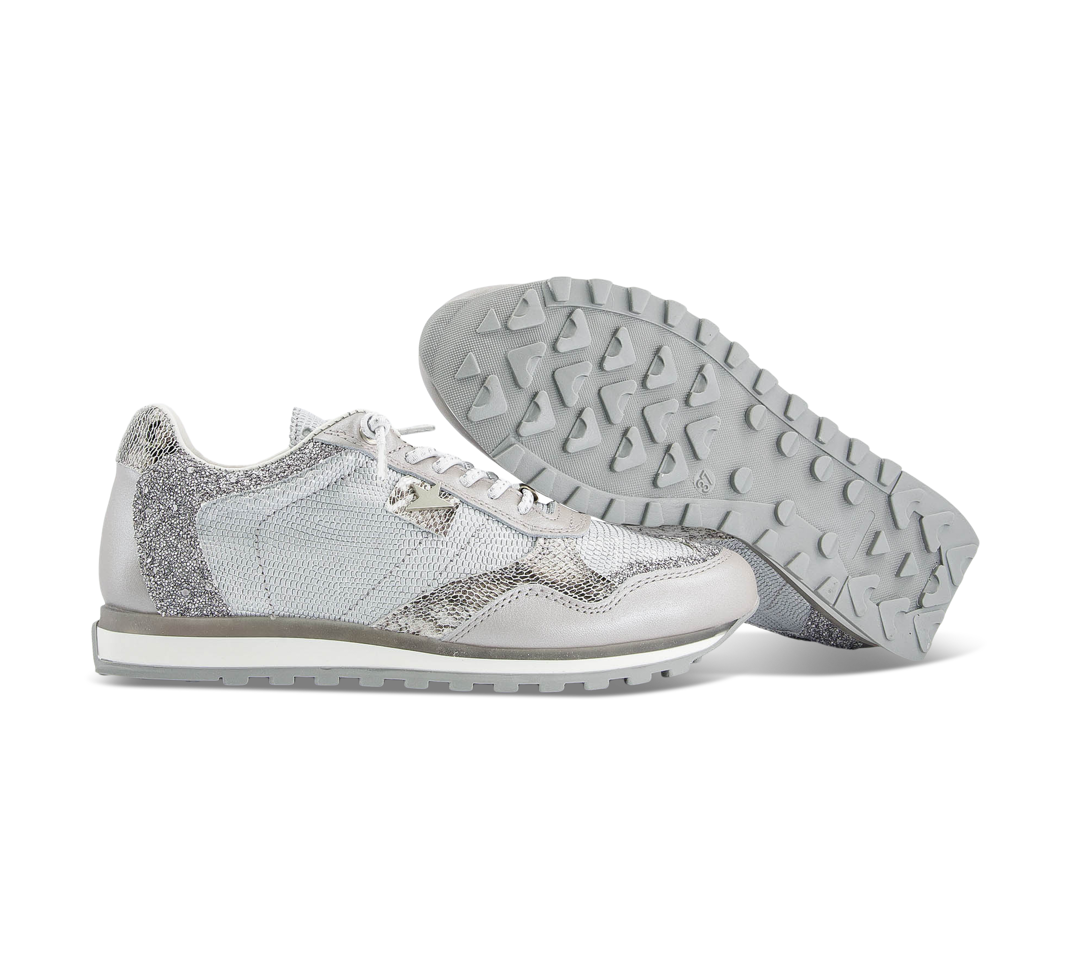 1874 by Walder Sneaker low silber