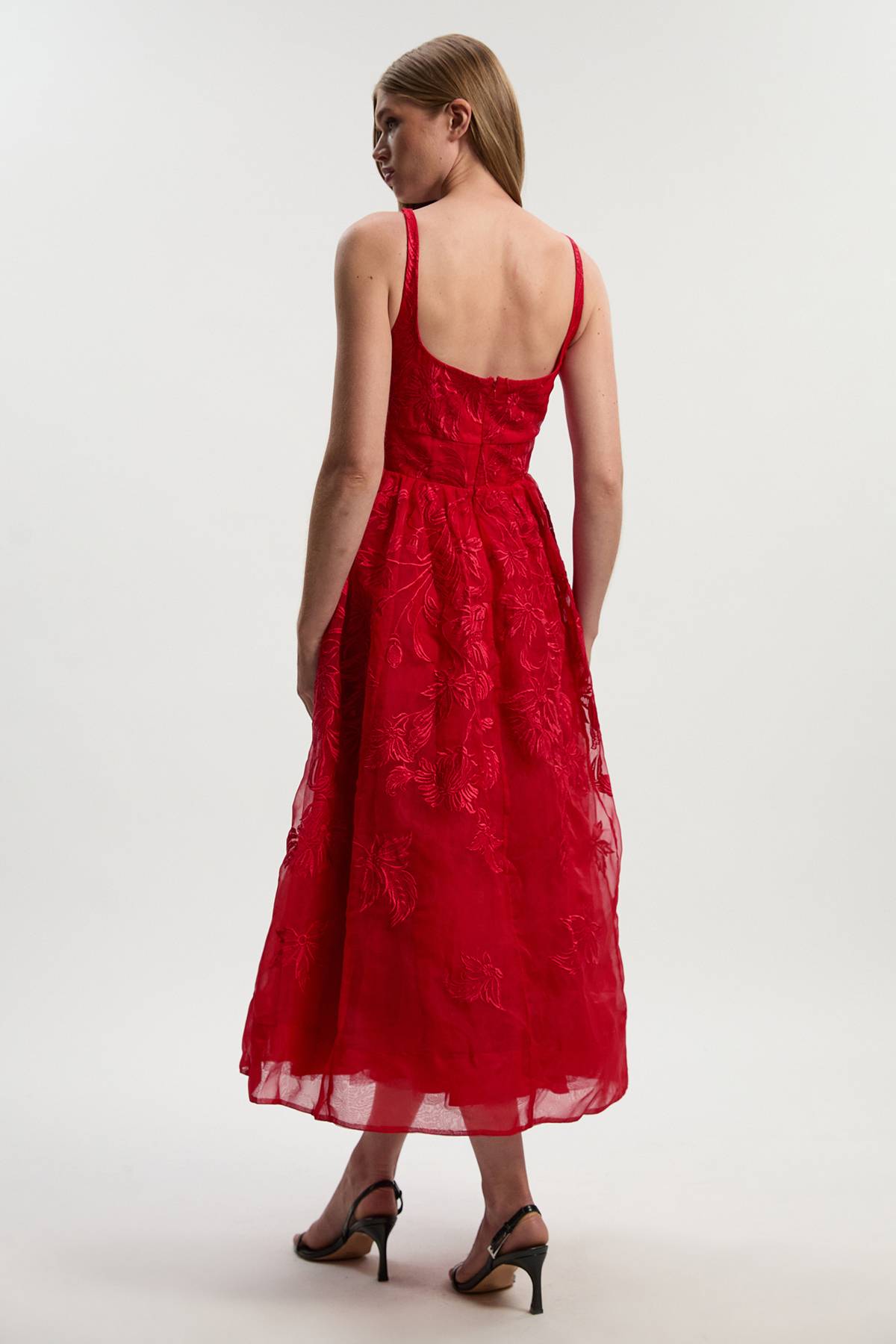 KarenMillen Robe de Bal Longue Archive en Organdi Tissé avec Appliqués Brodés