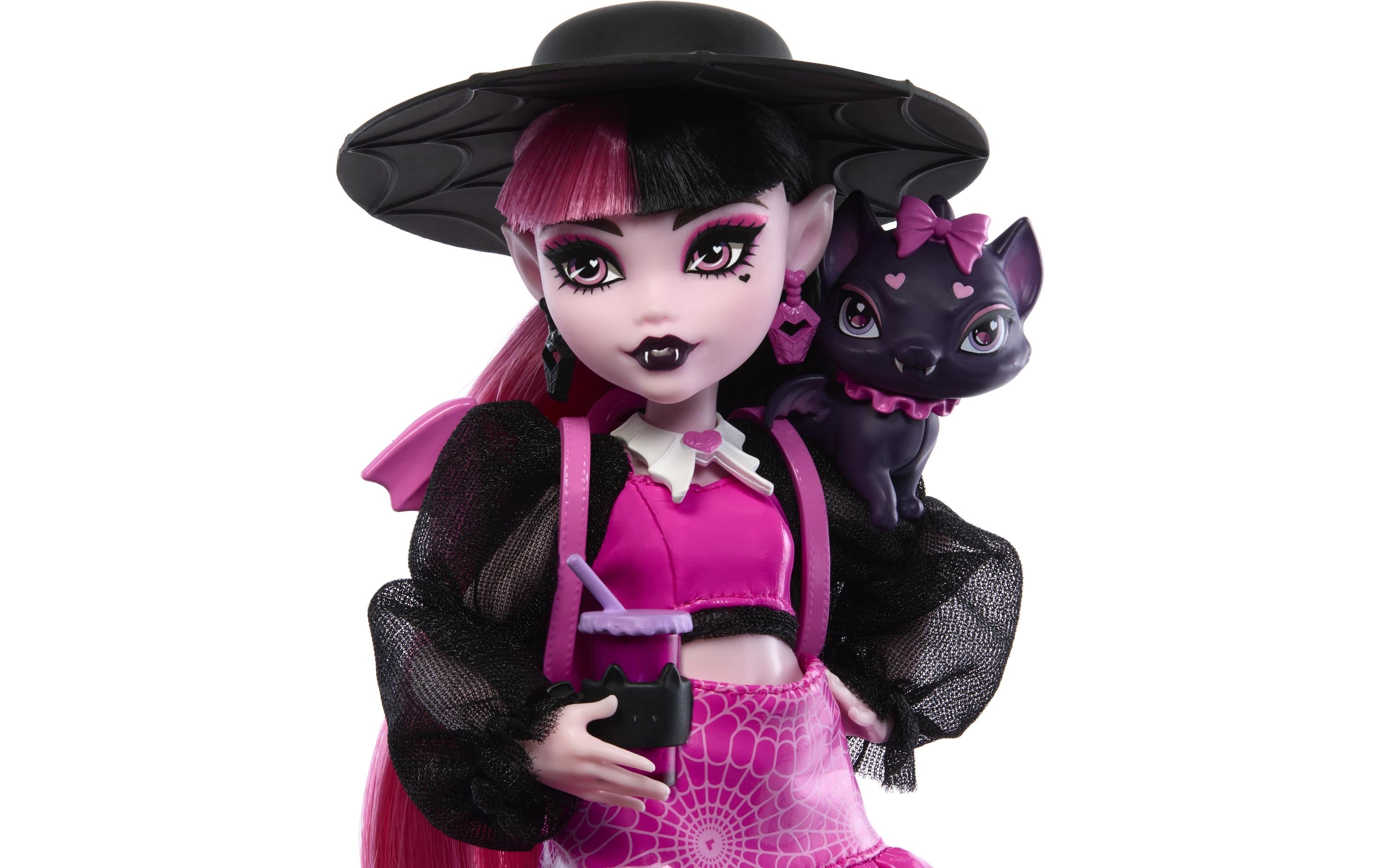 Puppe Monster High DraculauraBezaubernde Vampirin von Kopf bis Fuss in Pink und Schwarz gekleidet