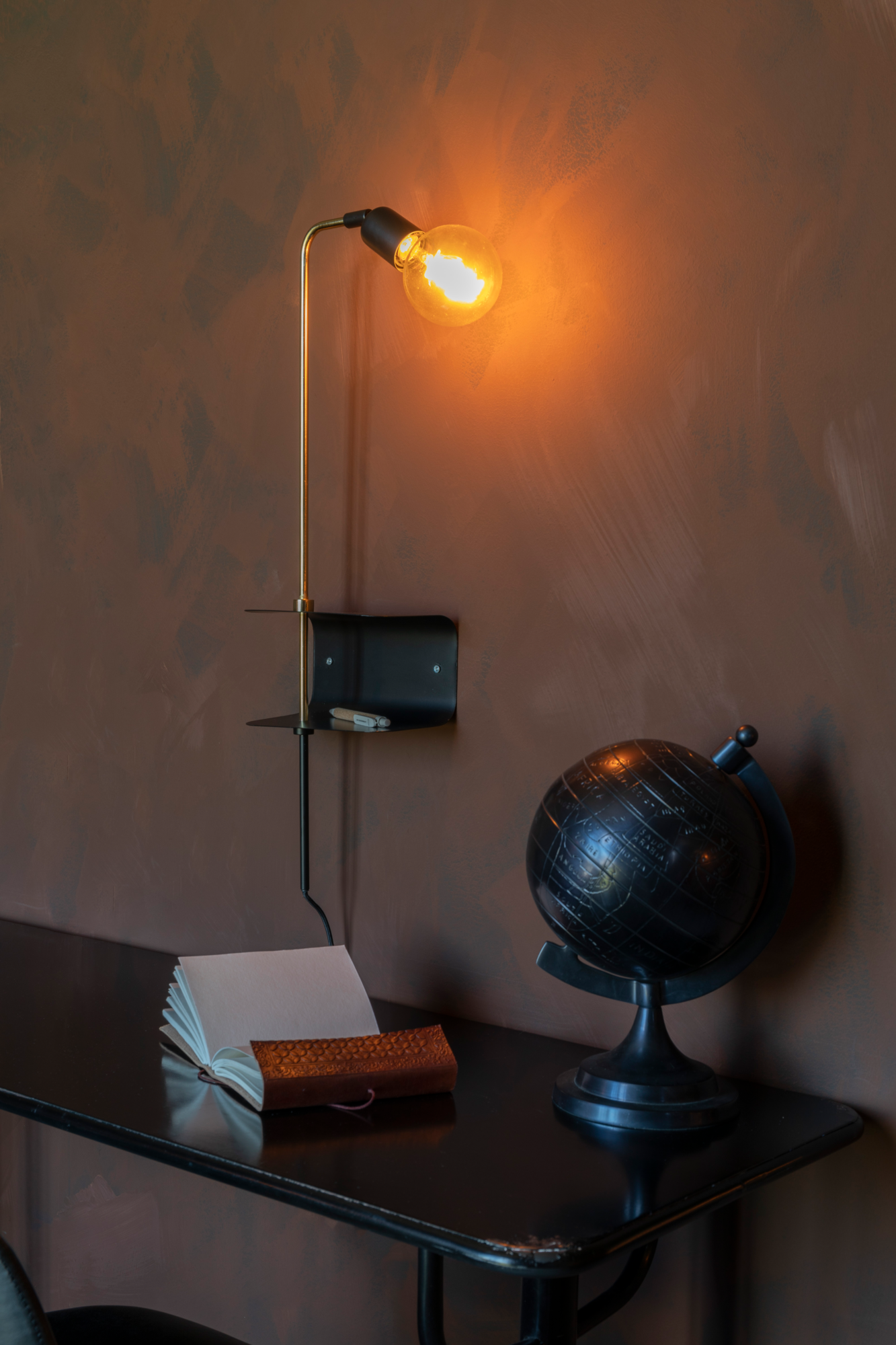 Wandlamp Shaw zwart