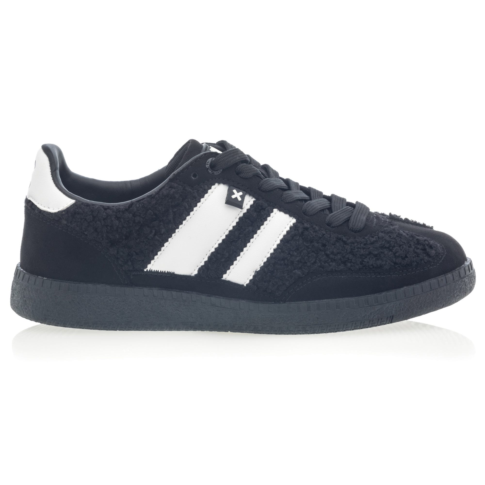 Baskets basses Femme noir