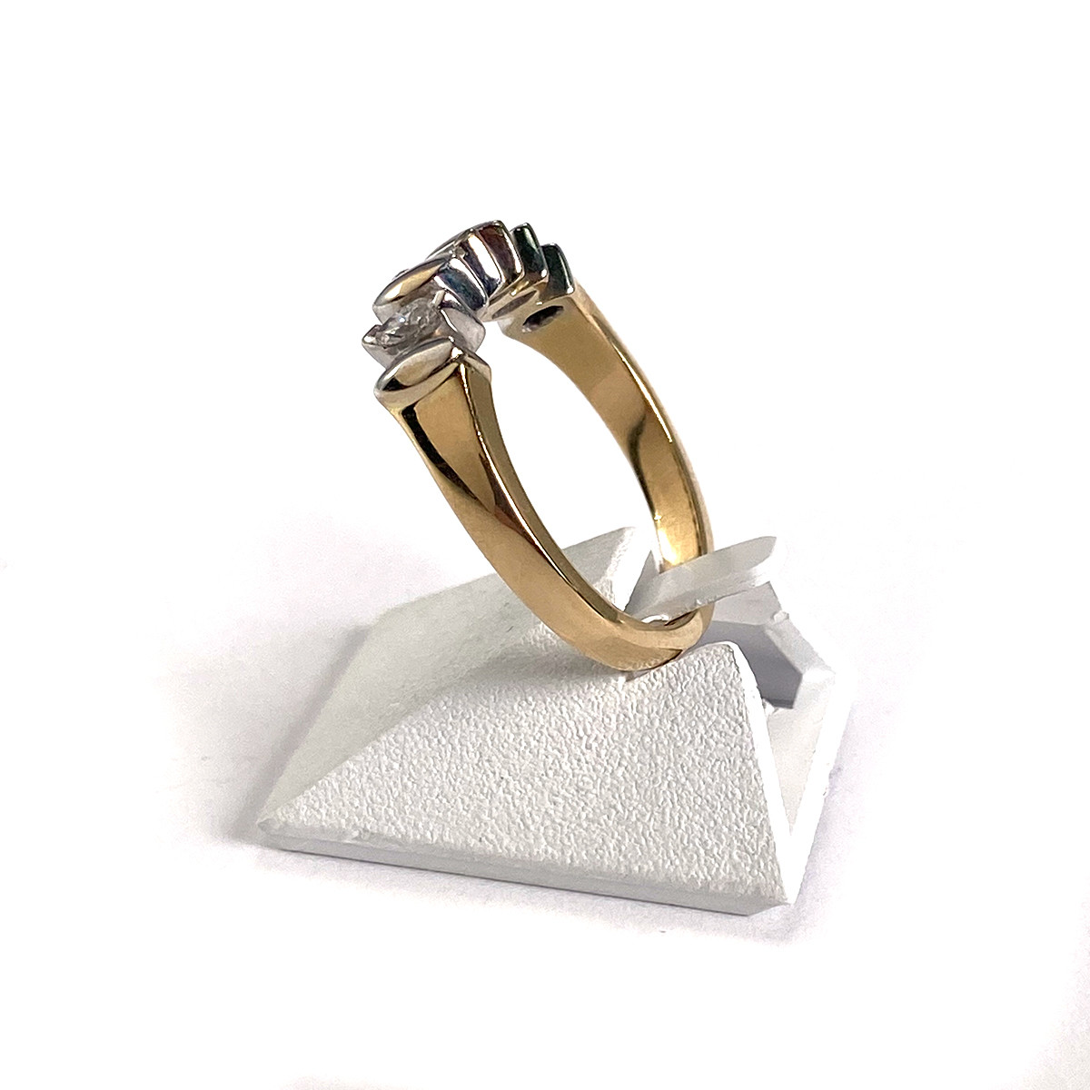 Bague d'occasion 2 ors 750 diamants