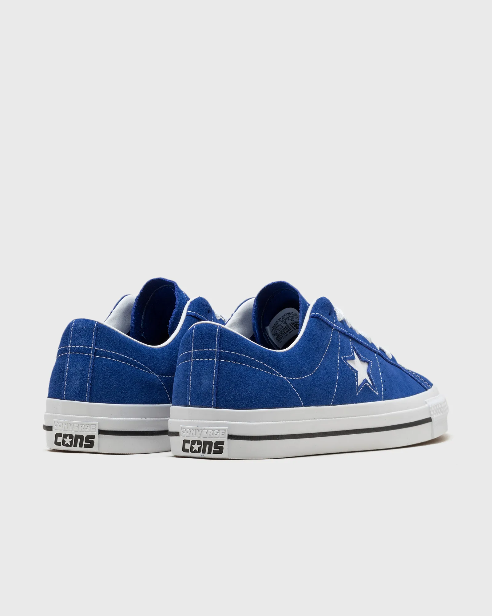 Converse One Star Pro