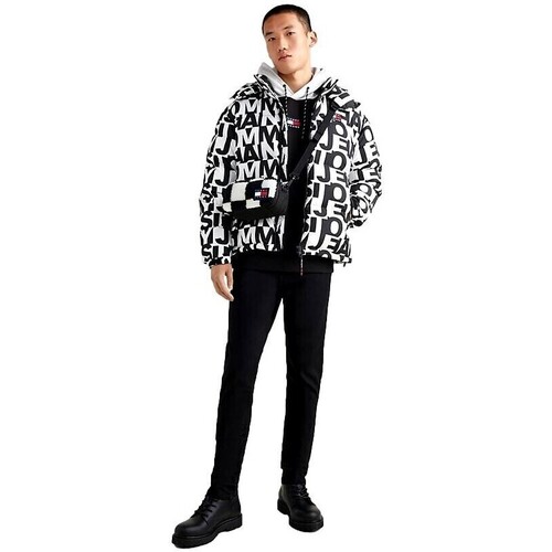 Tommy Jeans - VAQUEROS AJUSTADOS HOMBRE DM0DM09559 Negro