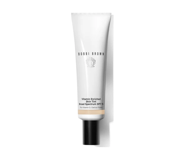 Bobbi Brown Vitamin Enriched Skin Tint SPF15Light 2