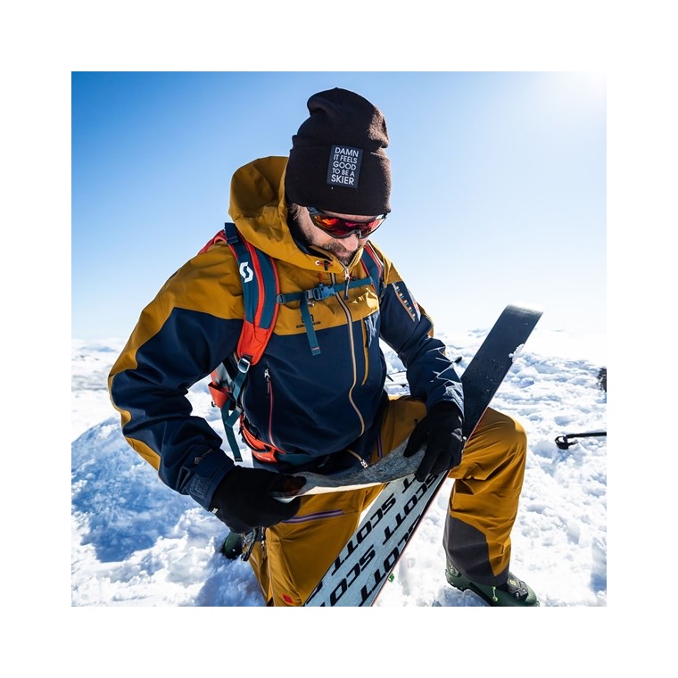 Elevenate Skier Beanie