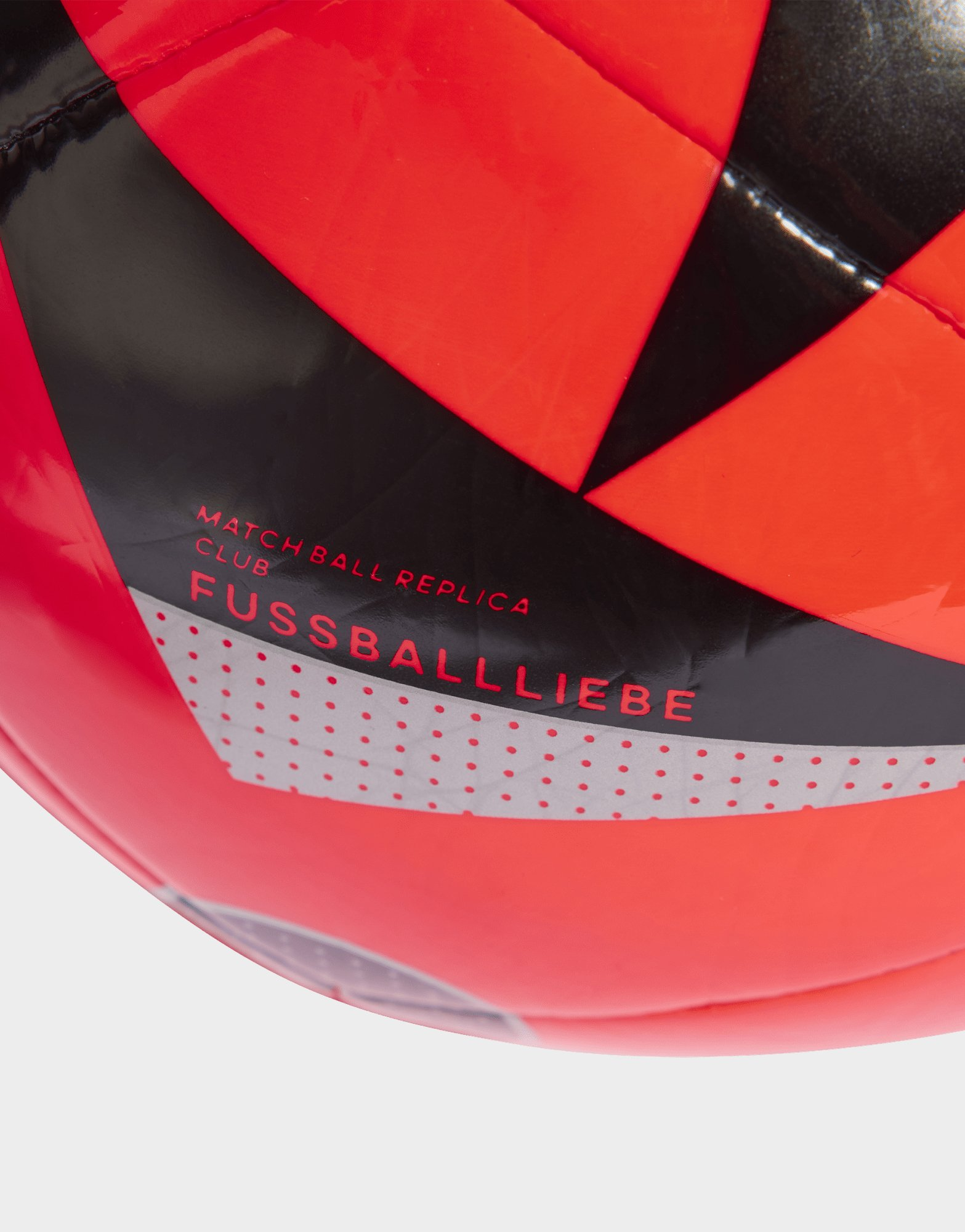 adidas Ballon Fussballliebe Club