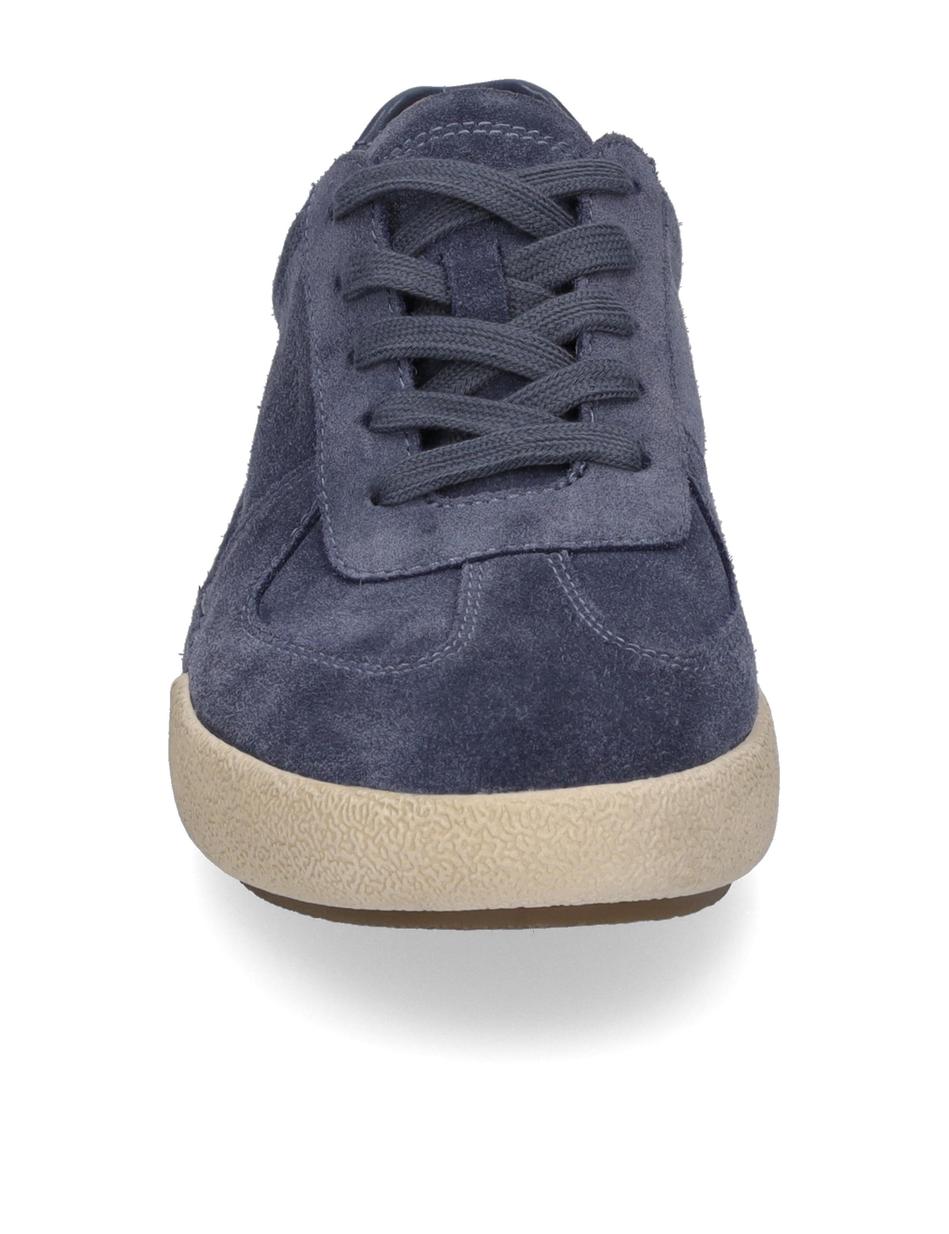Sneaker Claire 07, jeans