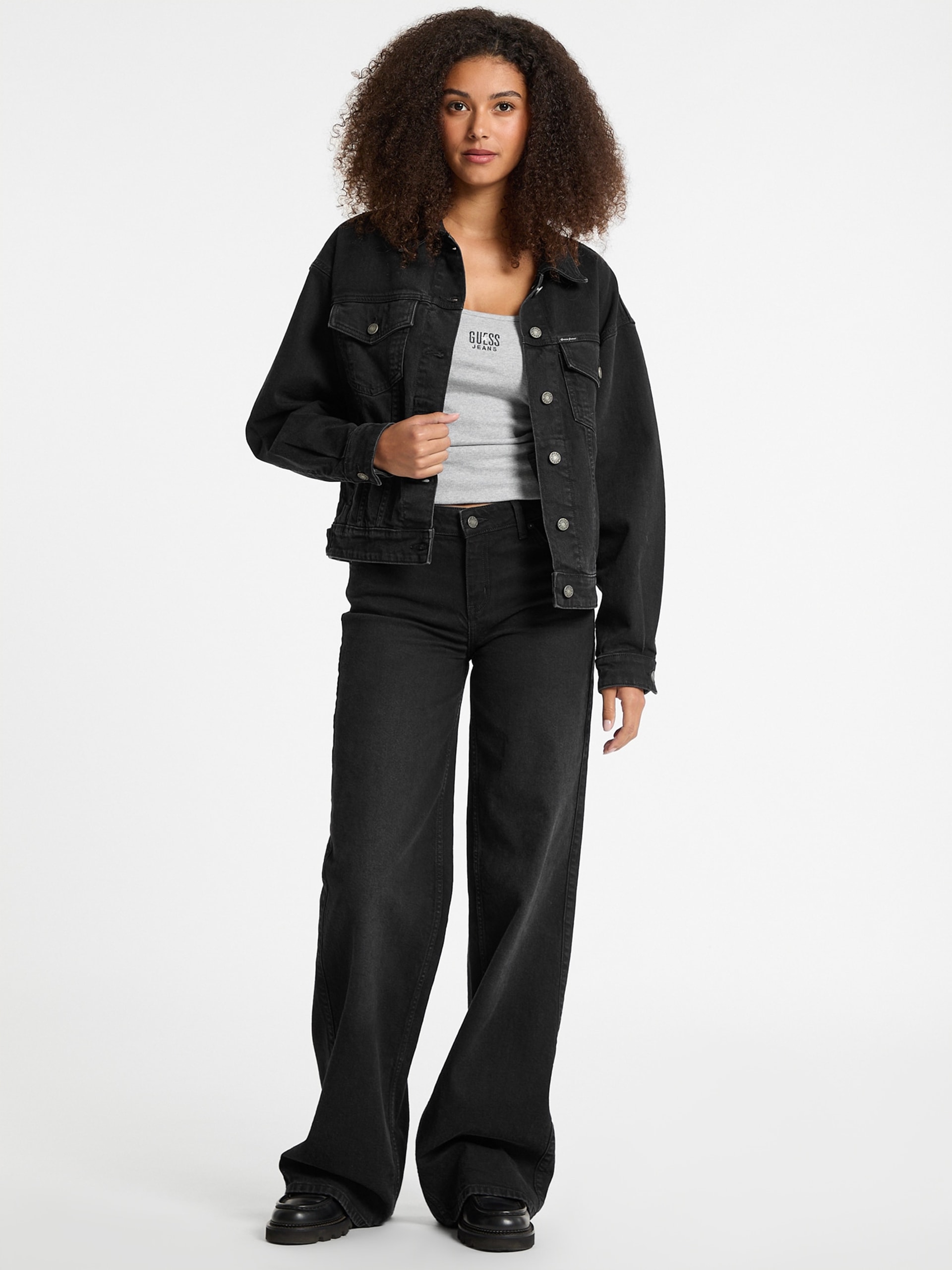 Jaqueta jeans oversized estilo caminhoneiro