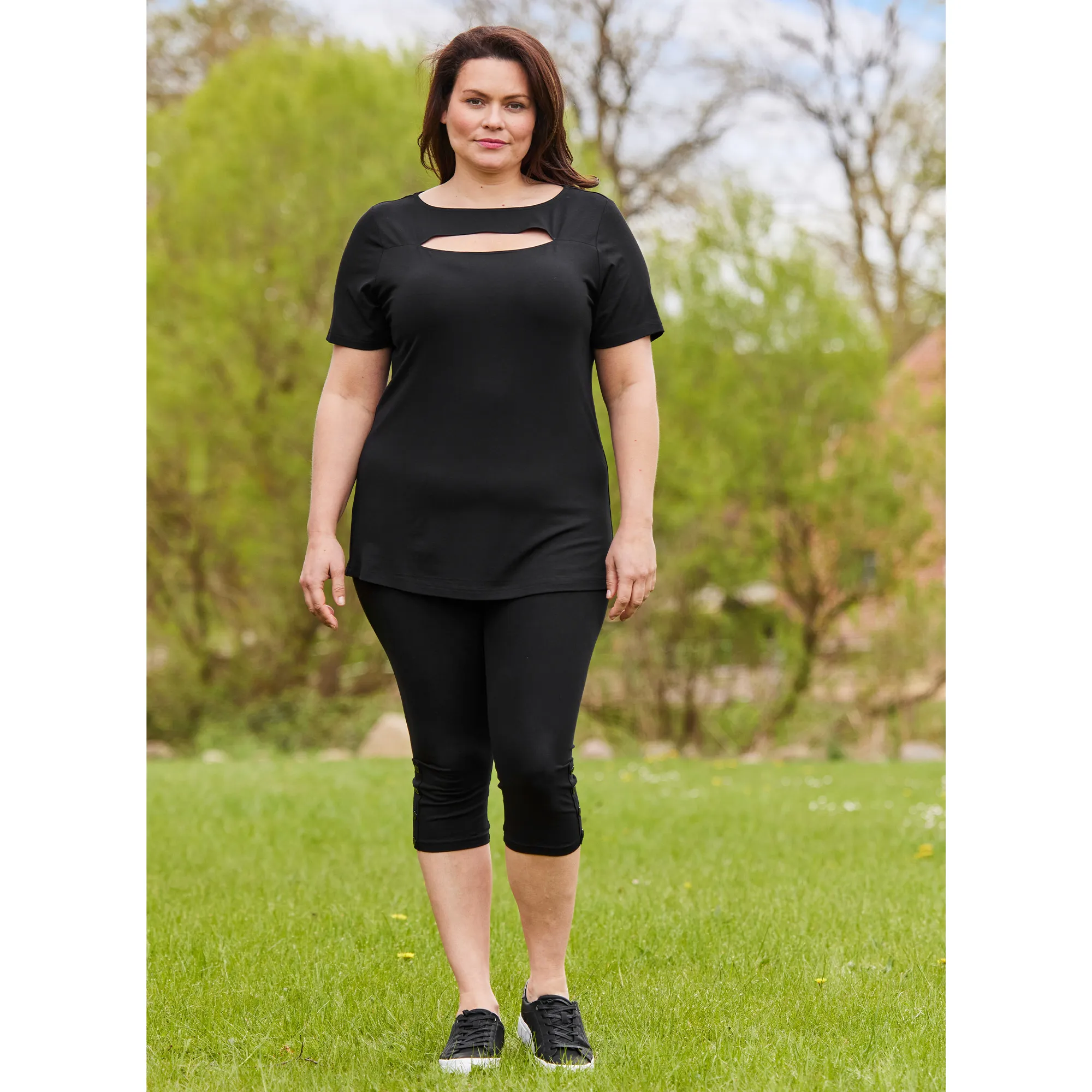 Damen-Caprileggings mit Knöpfen, große Größen