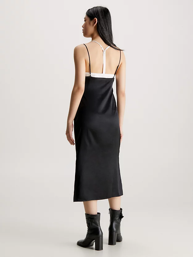 Vestido longo de cetim