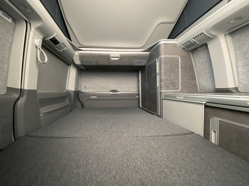 Hindermann Travel Innenisoliermatten Set VW T5 / T6  Fahrerhaus 3-tlg.